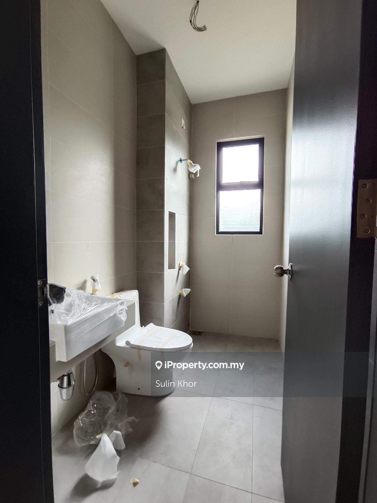 Rumah Berangkai 2 Tingkat untuk Dijual di Bandar Kinrara Seksyen 8, Bandar Kinrara oleh Sulin Khor - iProperty.com.my