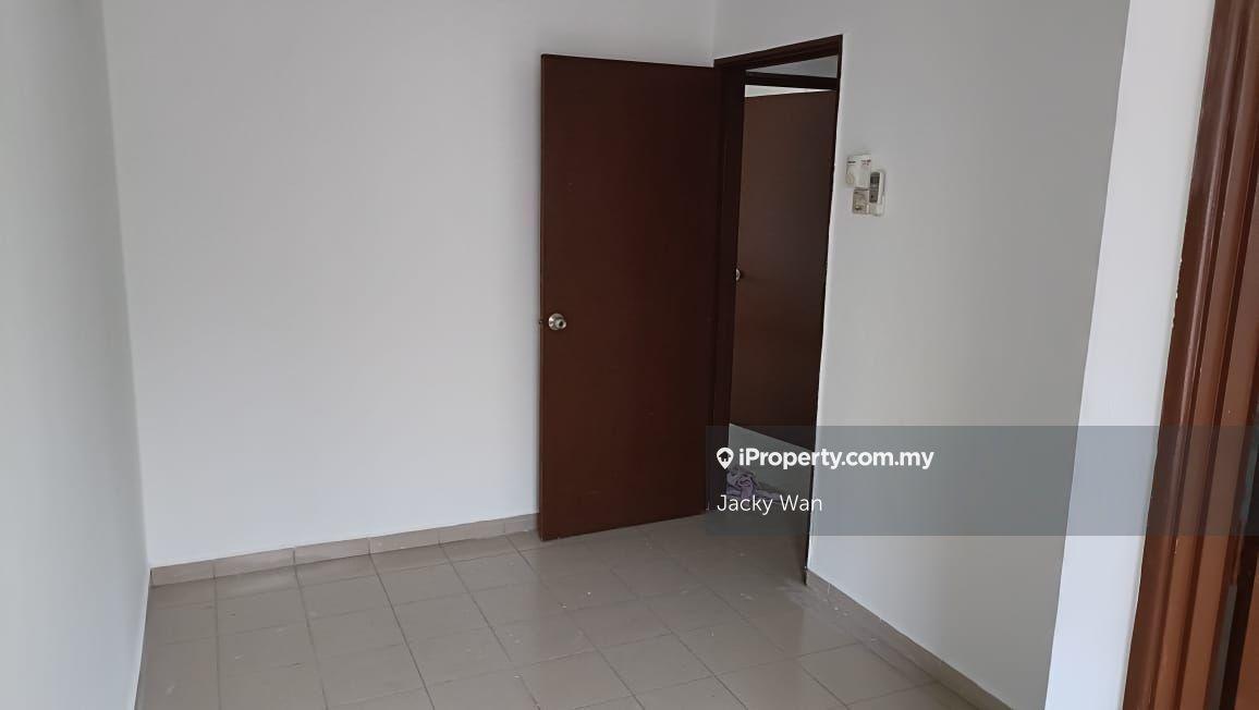 2-storey Terraced House for Sale in Puchong Utama (Seksyen 10), Puchong by Jacky Wan - iProperty.com.my