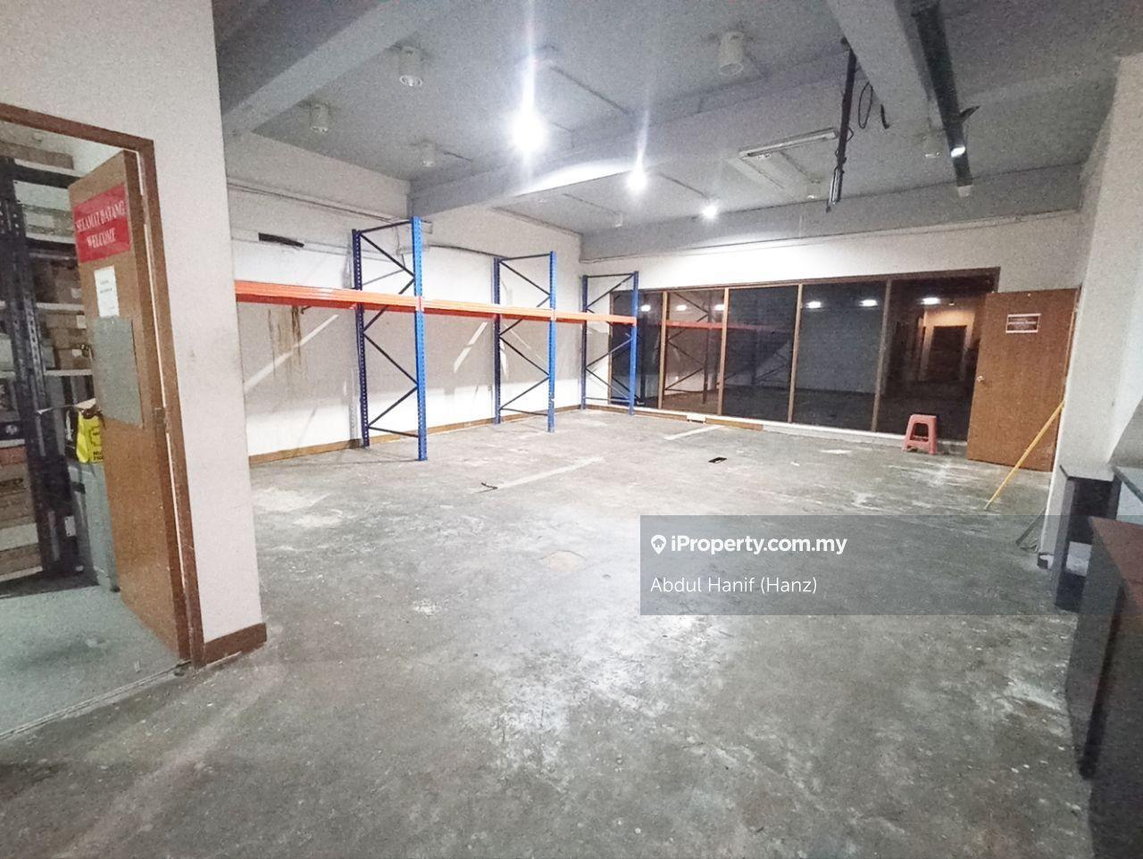 Kedai untuk Dijual di Seksyen 13, Shah Alam oleh Abdul Hanif (Hanz) - iProperty.com.my