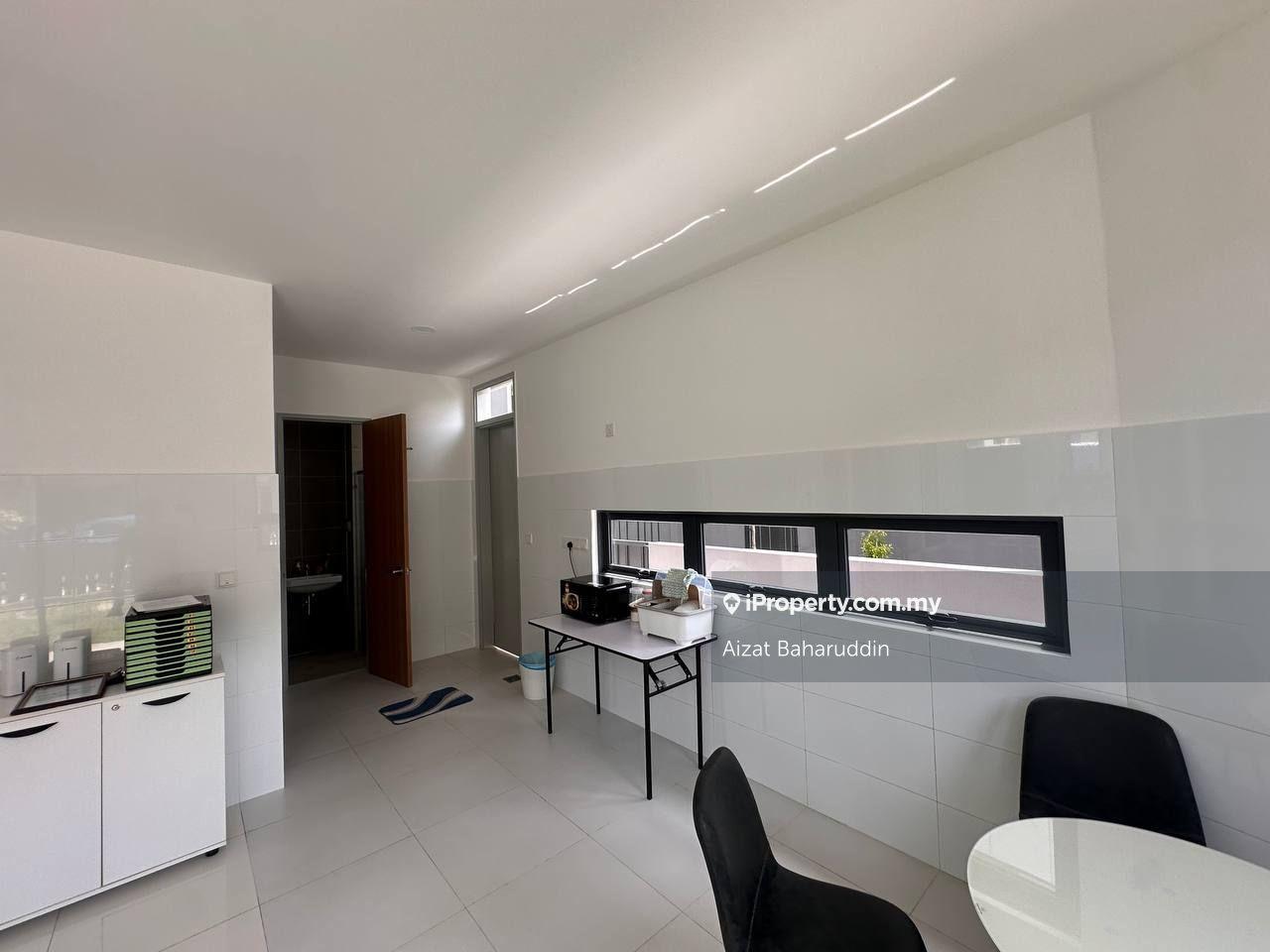 3-storey Terraced House for Sale in BANDAR PUCHONG JAYA, Puchong by Aizat Baharuddin - iProperty.com.my