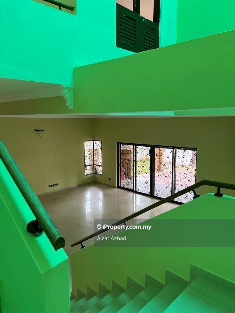 Rumah Berkembar untuk Dijual di Taman Melawati, Ulu Kelang oleh Aizat Azhari - iProperty.com.my