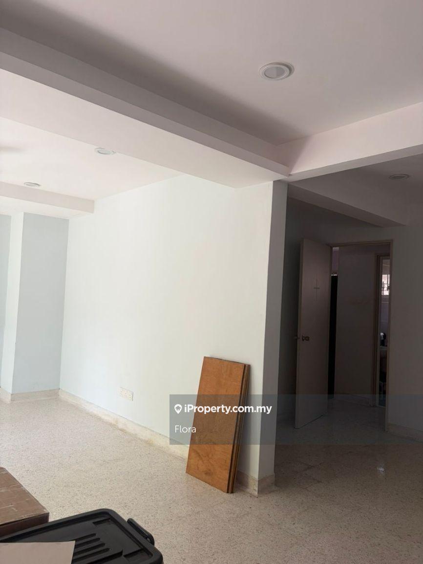 2-storey Terraced House for Sale in TTDi, Taman Tun  Dr Ismail, Taman Tun Dr Ismail by Flora - iProperty.com.my