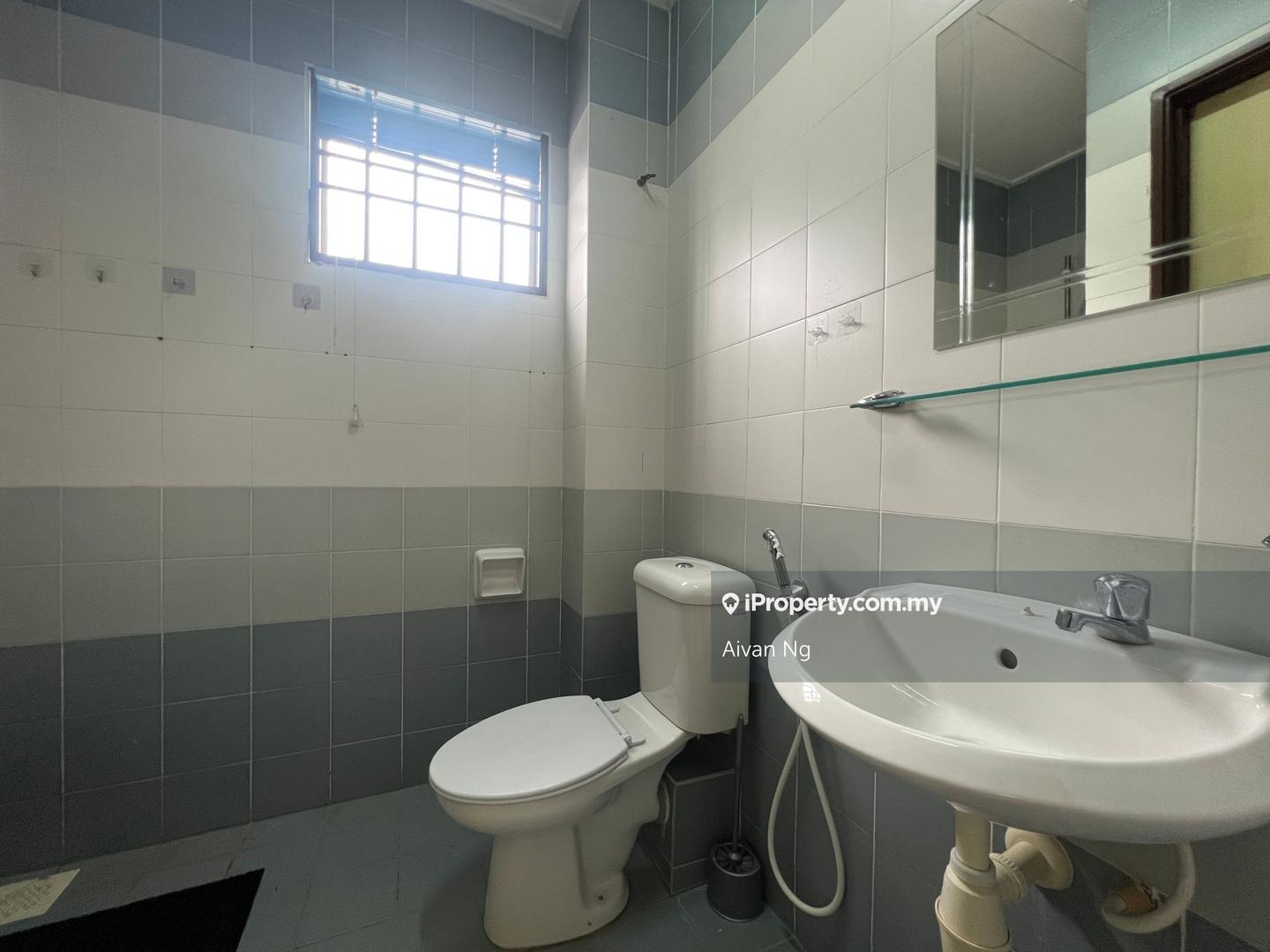 Rumah Berangkai 2 Tingkat untuk Dijual di Taman Cheras Vista, Cheras oleh Aivan Ng - iProperty.com.my