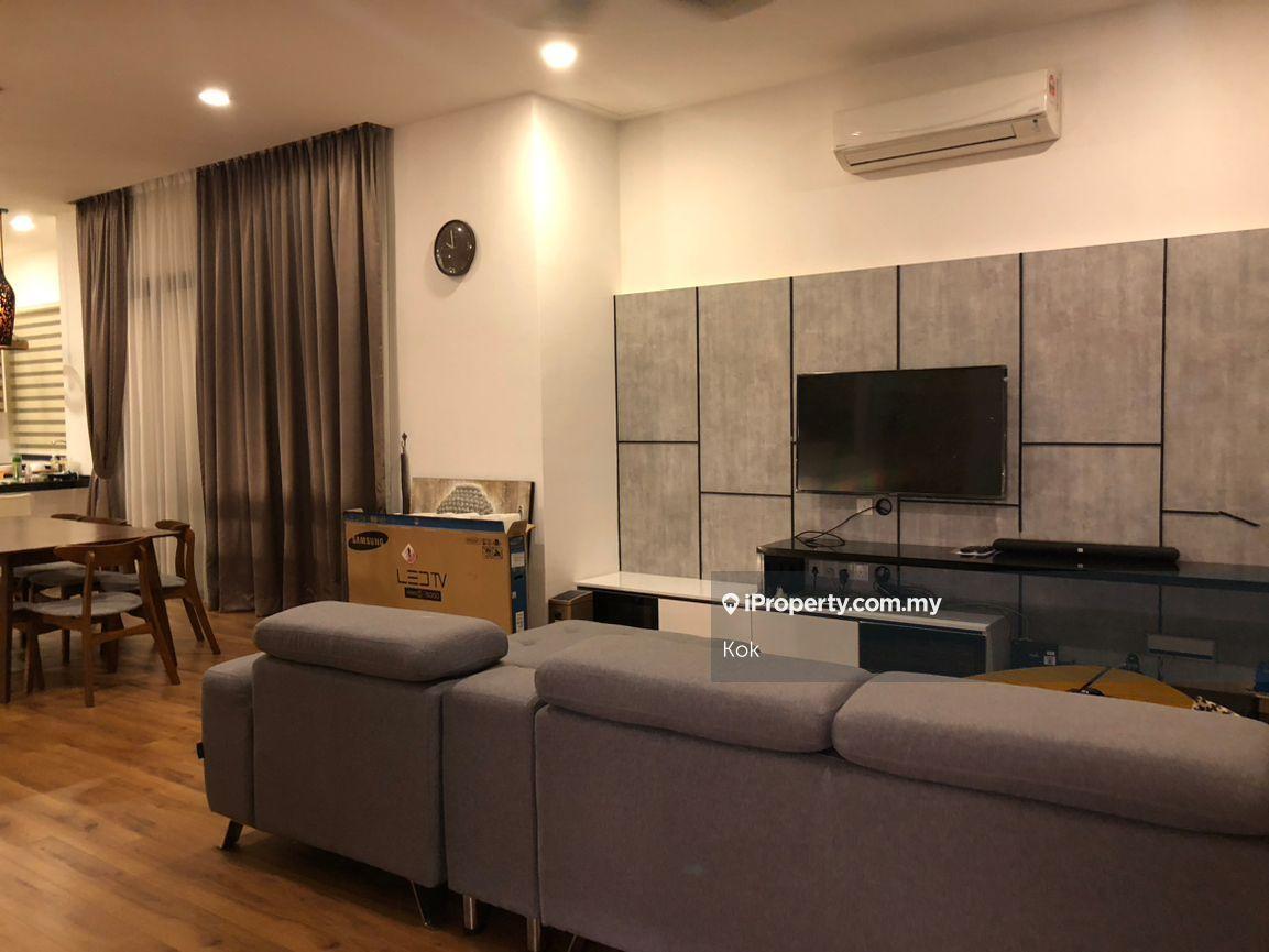 Rumah Berkembar untuk Dijual di Desa Petaling, Kuala Lumpur oleh Kok - iProperty.com.my