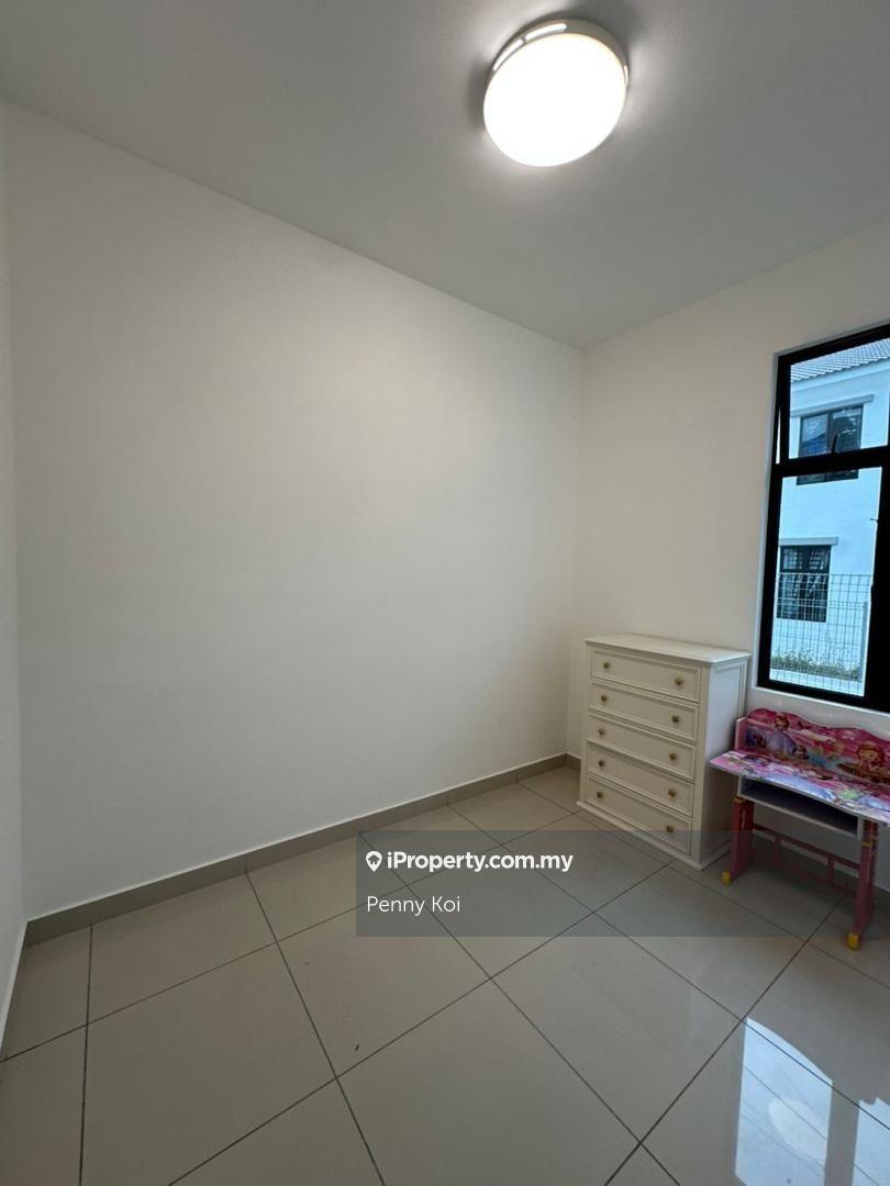 Rumah Berangkai 2 Tingkat untuk Dijual di Taman Sri Penawar, Pengerang oleh Penny Koi - iProperty.com.my