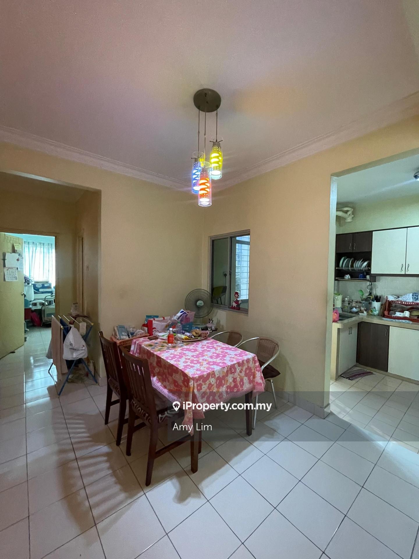 Kondominium untuk Dijual di Casa Puteri Condominium oleh Amy Lim - iProperty.com.my