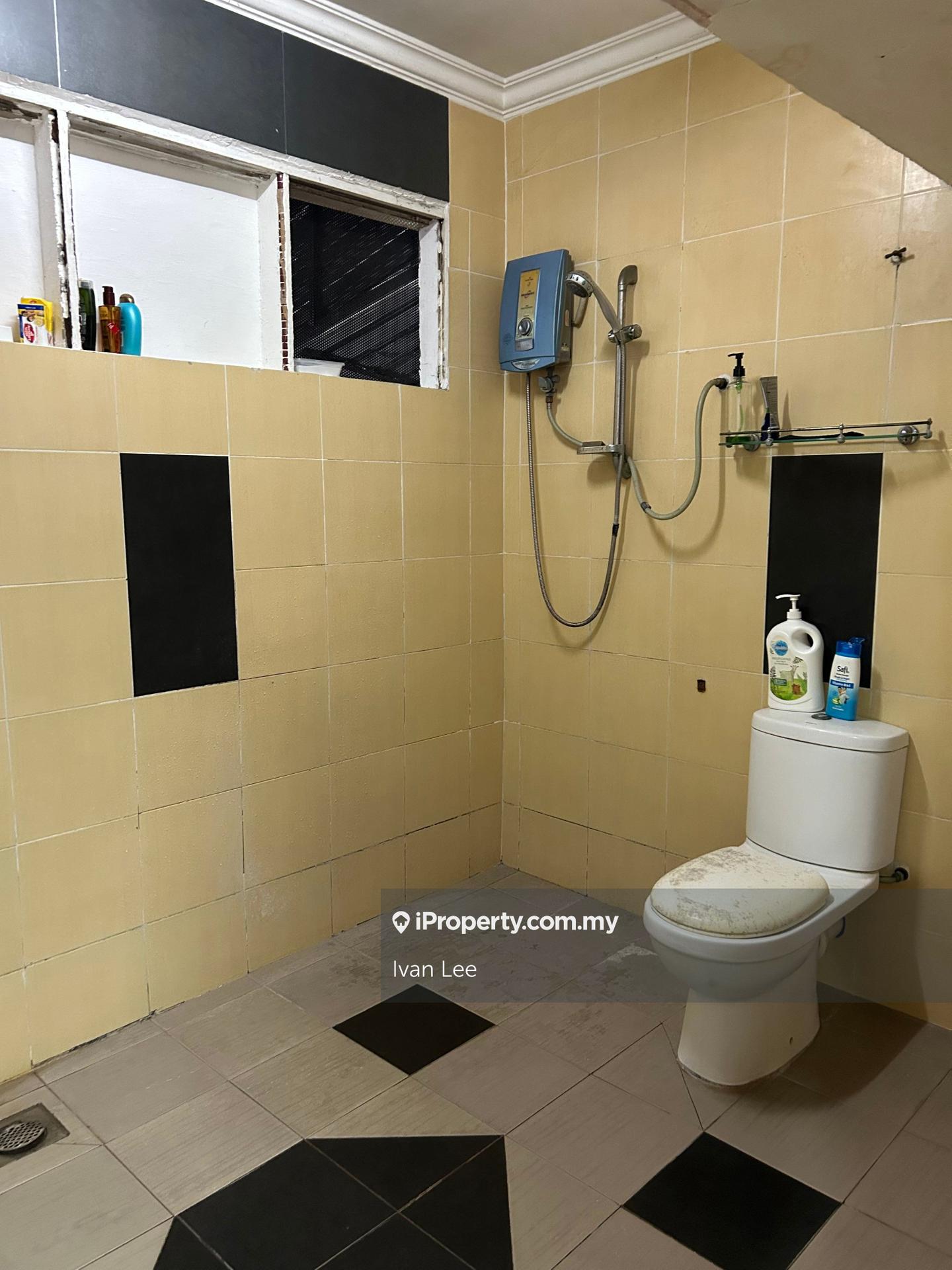 Banglo untuk Dijual di Kampung Tunku, Petaling Jaya oleh Ivan Lee - iProperty.com.my