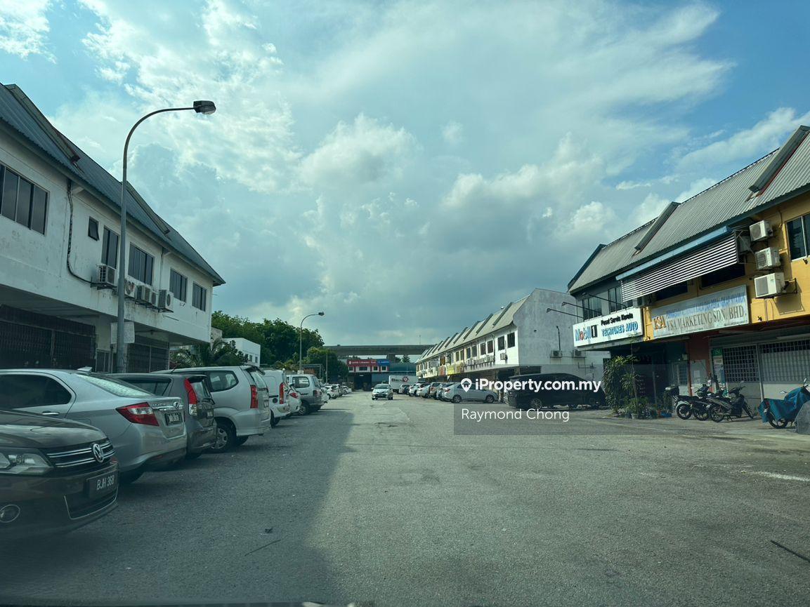 Kilang Teres untuk Dijual di Taman Perindustrian Kinrara, Jalan TPK, Puchong, Puchong oleh Raymond Chong - iProperty.com.my
