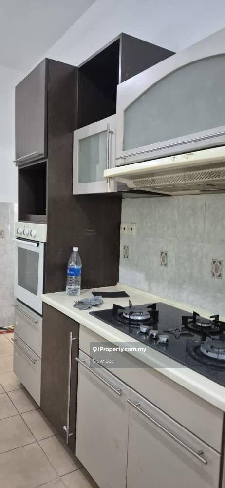Townhouse for Rent in Kota Damansara, Selangor by Siew Lee - iProperty.com.my