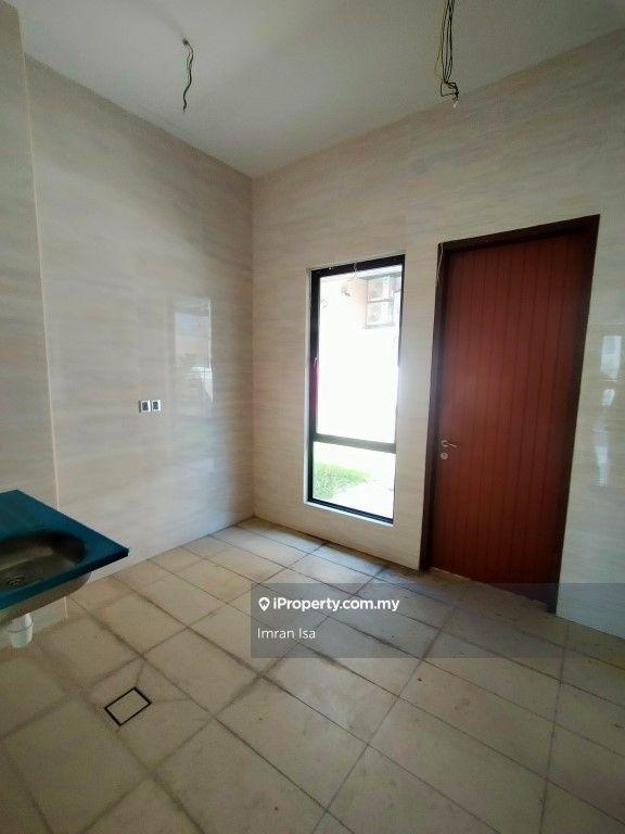 Semi-Detached House for Sale in Klana Height (Taman Dellinia), Seremban by Imran Isa - iProperty.com.my