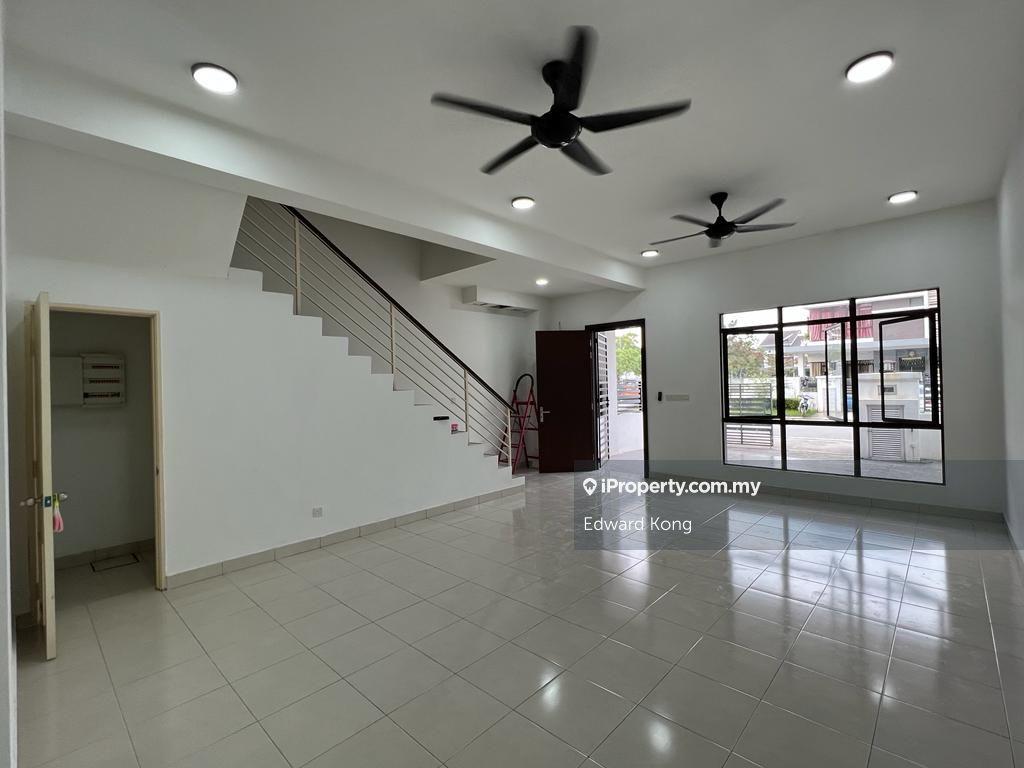 Rumah Berangkai 2 Tingkat untuk Dijual di M Residence 2, Rawang oleh Edward Kong - iProperty.com.my