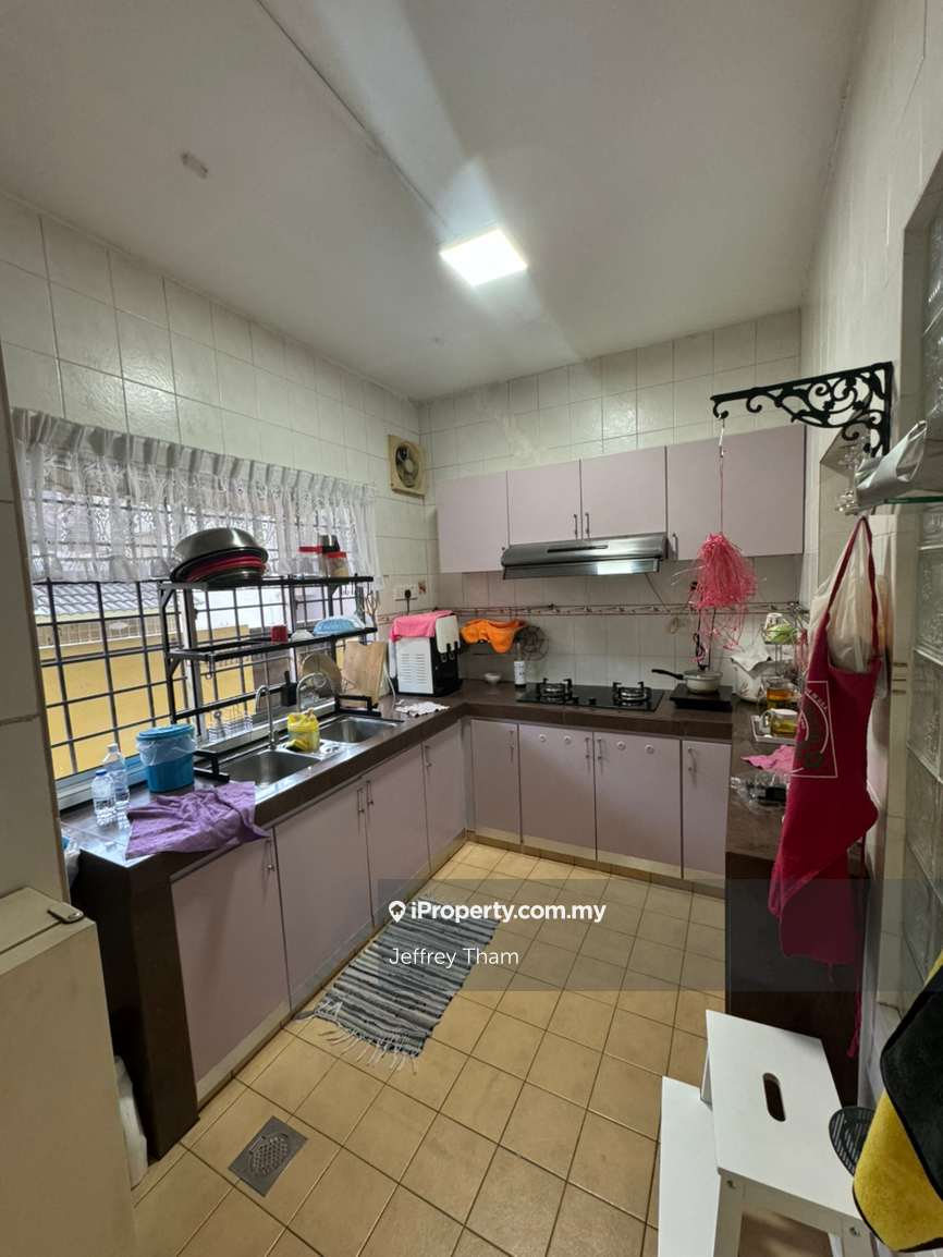 Rumah Berangkai 2 Tingkat untuk Dijual di Saujana Damansara, Damansara Damai oleh Jeffrey Tham - iProperty.com.my