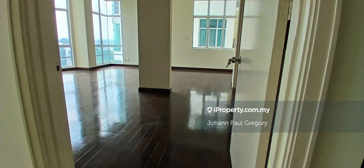 Service Residence for Sale in Subang Olives Residence by Johann Paul Gregory - iProperty.com.my