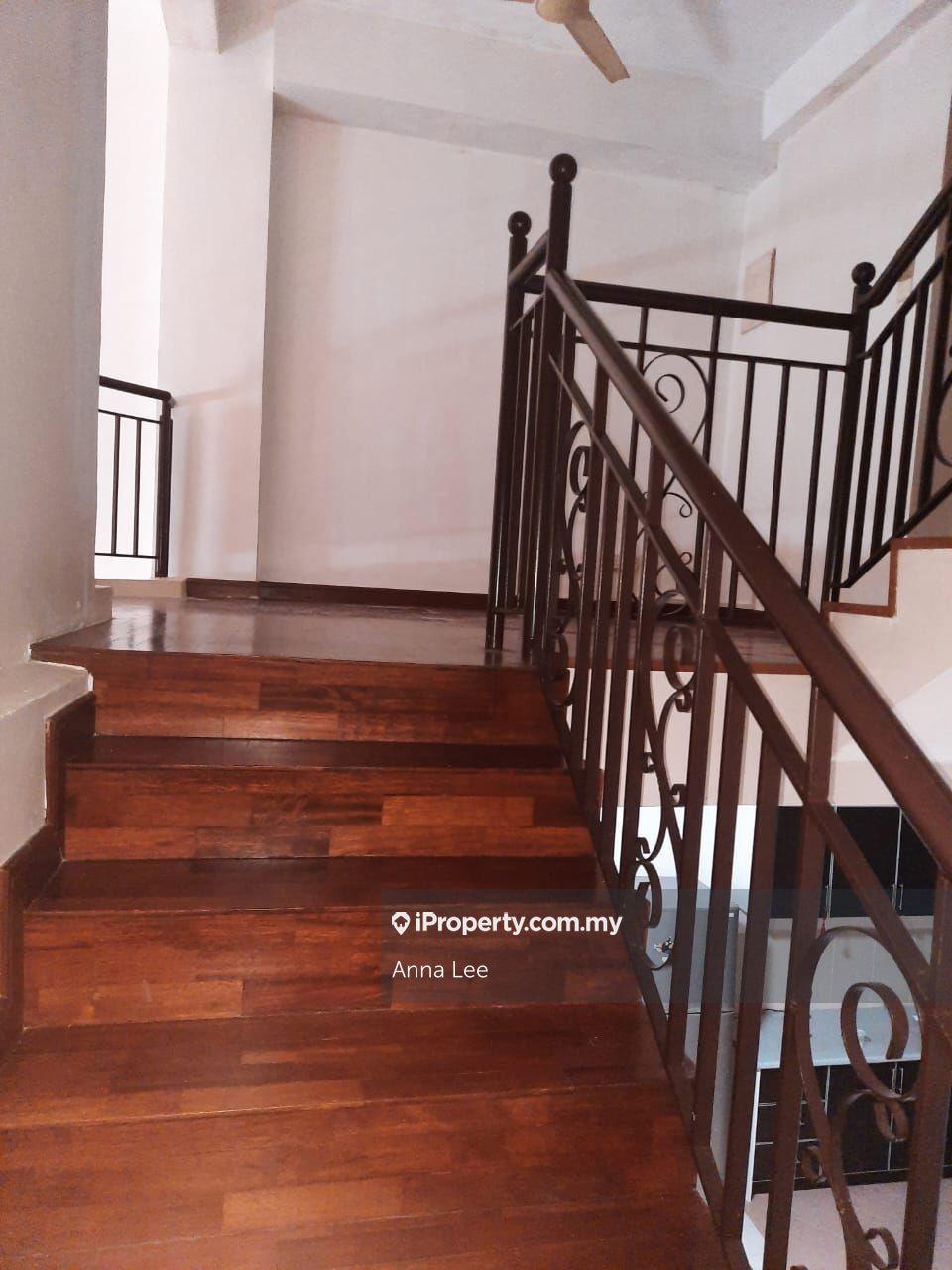 Rumah Berangkai 3 Tingkat untuk Disewa di Tanjung Bungah, Penang oleh Anna Lee - iProperty.com.my