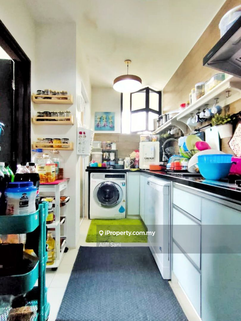 Condominium for Sale in 16 Quartz Sky Villa by Aliff Sani - iProperty.com.my