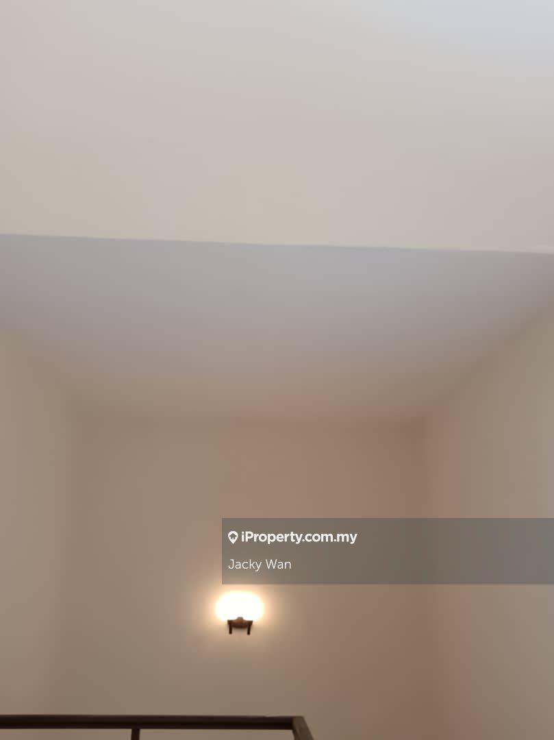 Rumah Berangkai 2 Tingkat untuk Dijual di Taman Putra Impiana, Puchong oleh Jacky Wan - iProperty.com.my