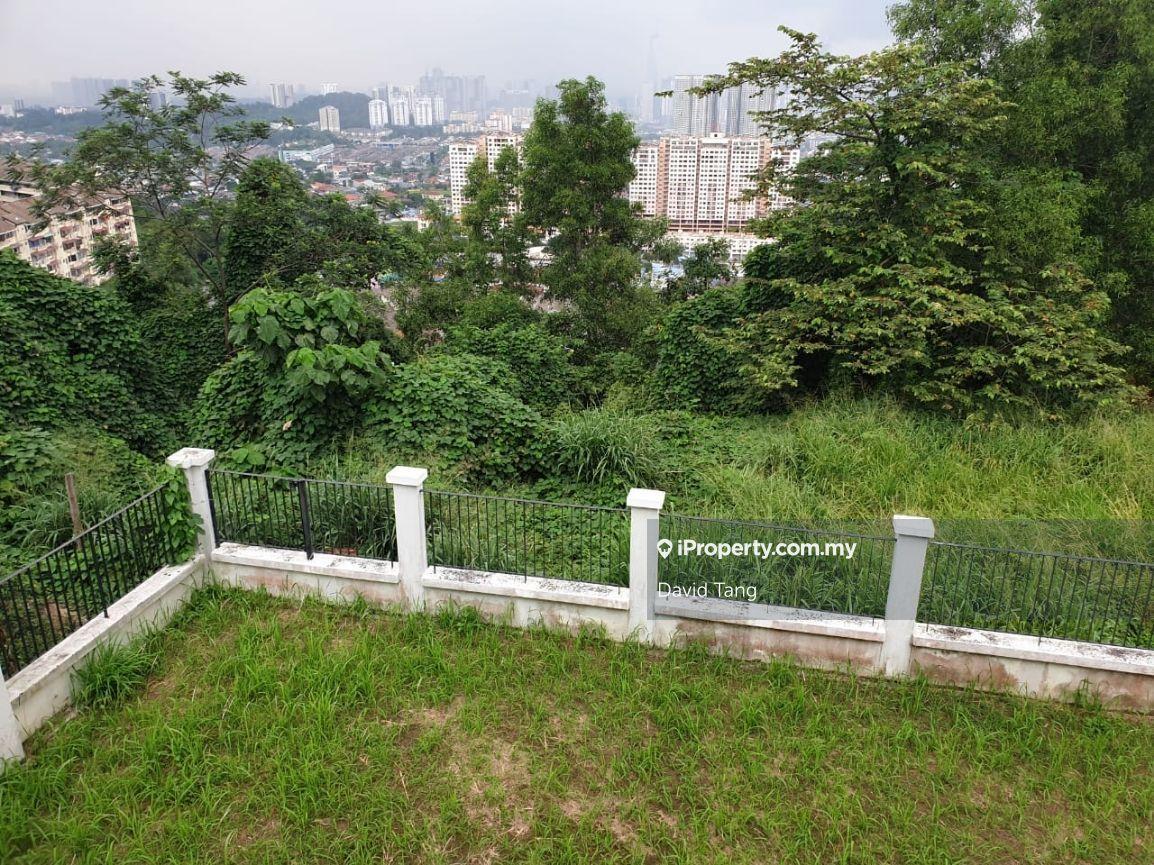 Rumah Berkembar untuk Dijual di Taman Bukit Permai, Ampang oleh David Tang - iProperty.com.my