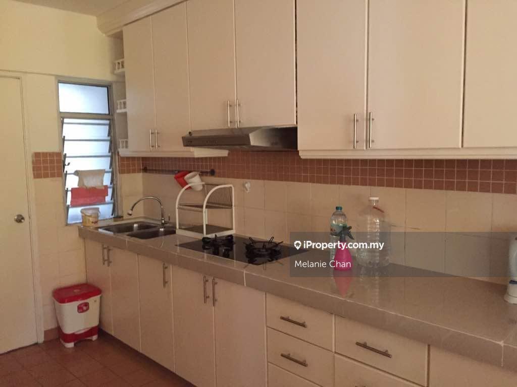 Condominium for Sale in Perdana Exclusive by Melanie Chan - iProperty.com.my