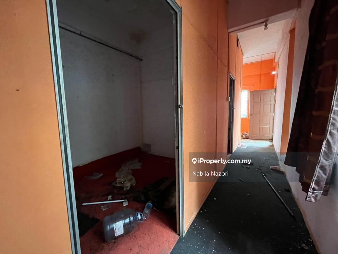 Shop-Office for Sale in Kota Bharu, Kelantan by Nabila Nazori - iProperty.com.my