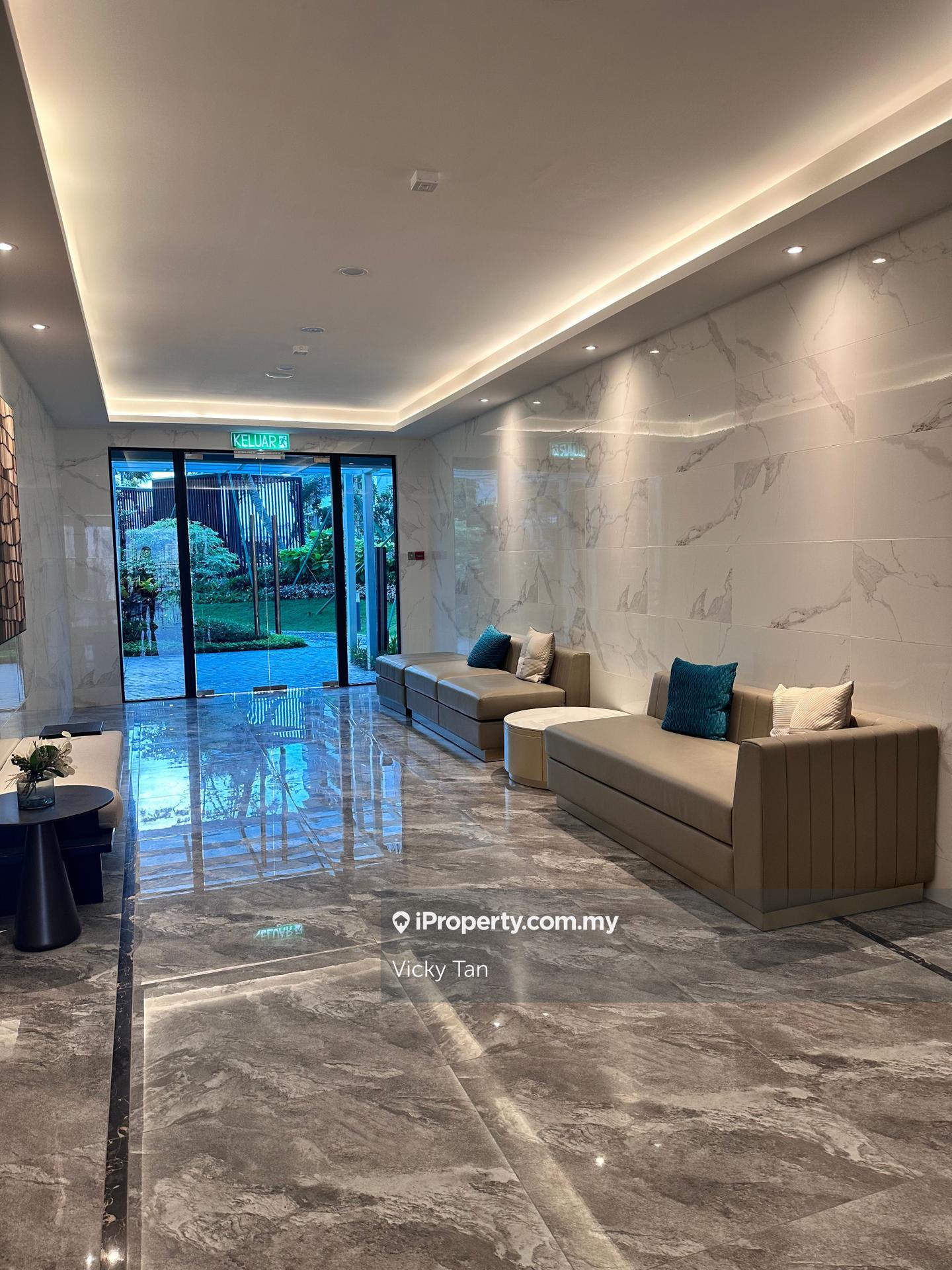 Residensi Servis untuk Dijual di Aradia Residence @ Lake City KL North oleh Vicky Tan - iProperty.com.my