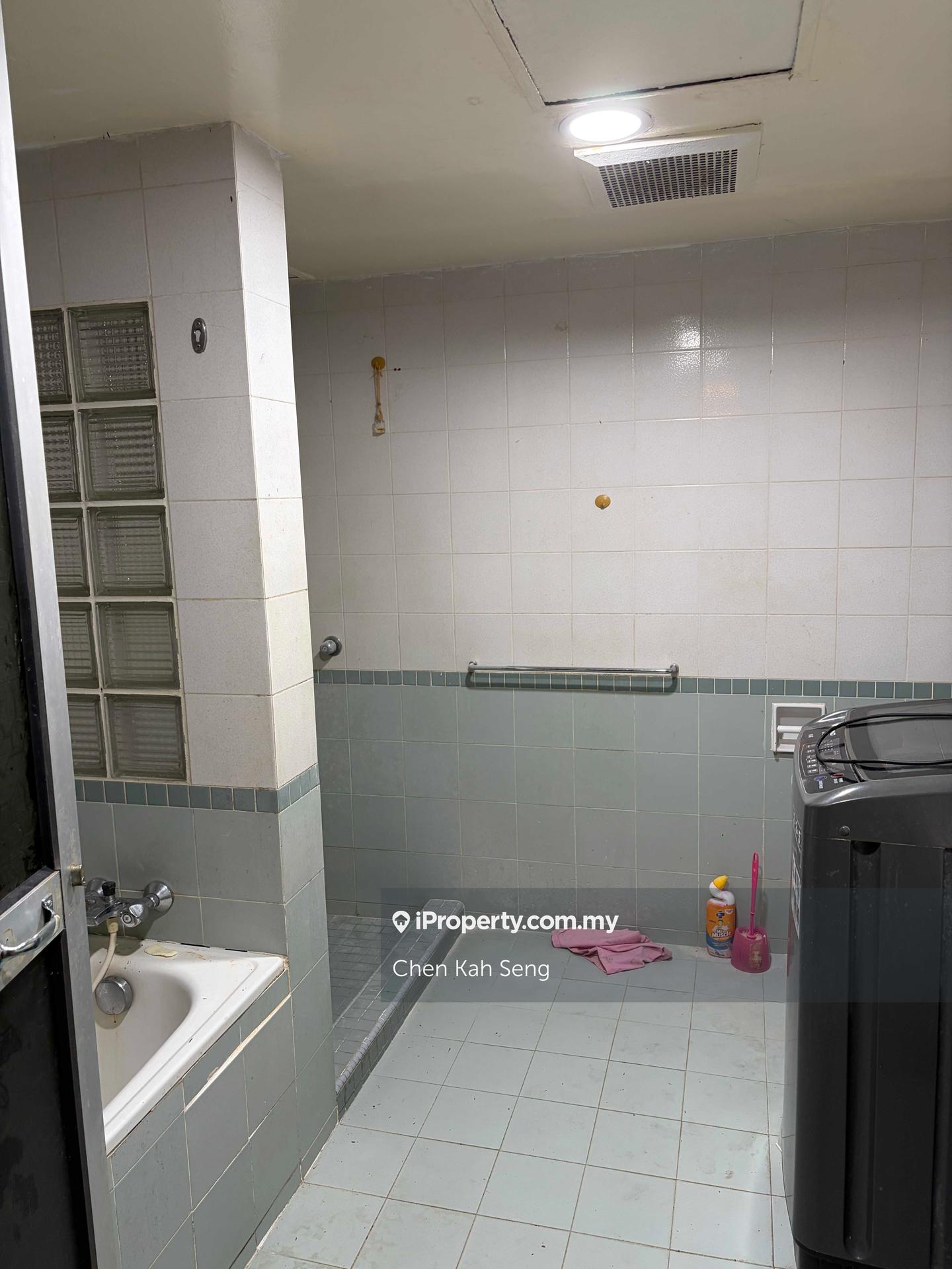 Pangsapuri untuk Dijual di Sucasa Corporate oleh Chen Kah Seng - iProperty.com.my