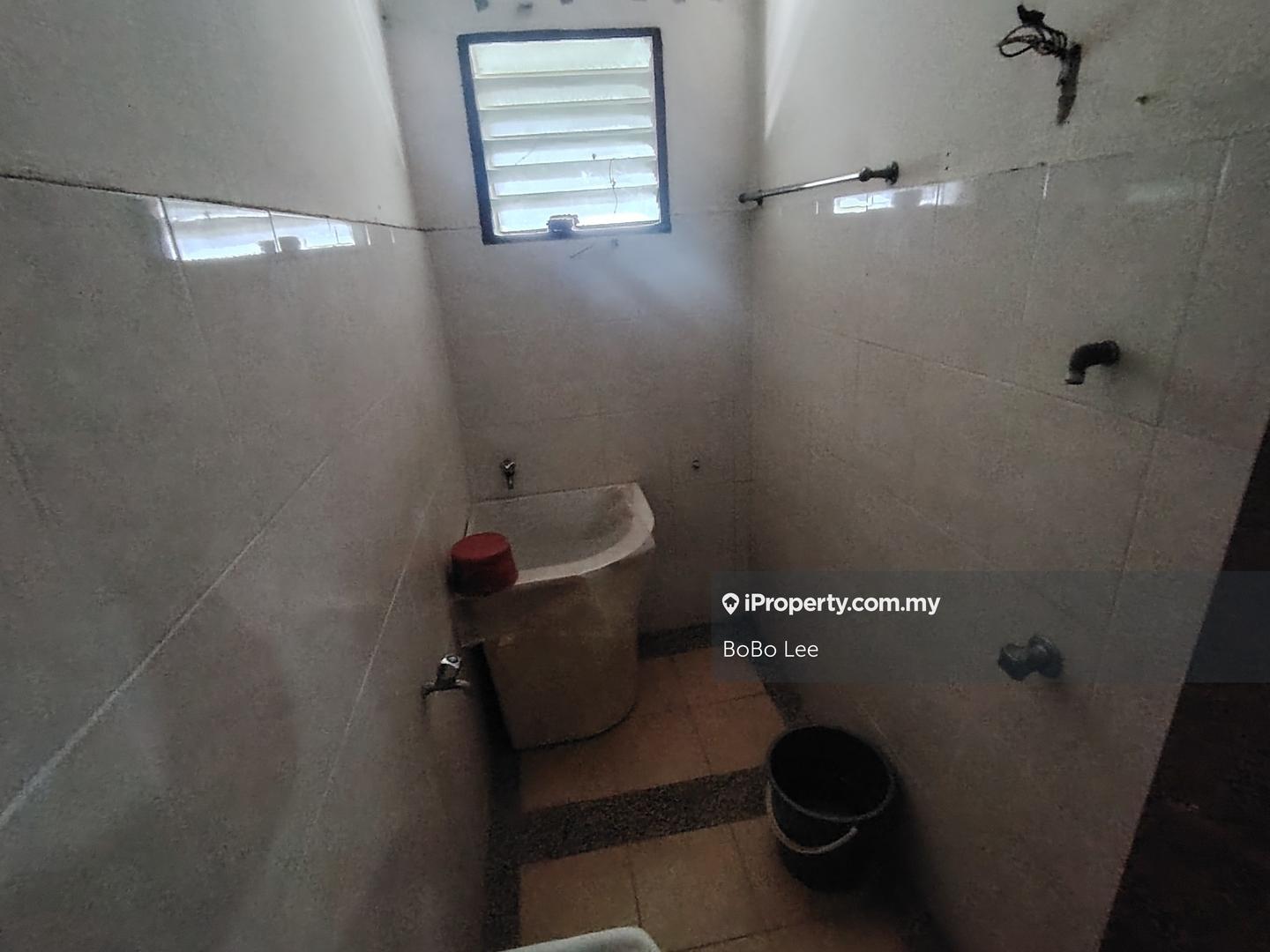 Bungalow House for Sale in Taman Overseas Union (Taman Oug), Jalan Klang Lama (Old Klang Road) by BoBo Lee - iProperty.com.my