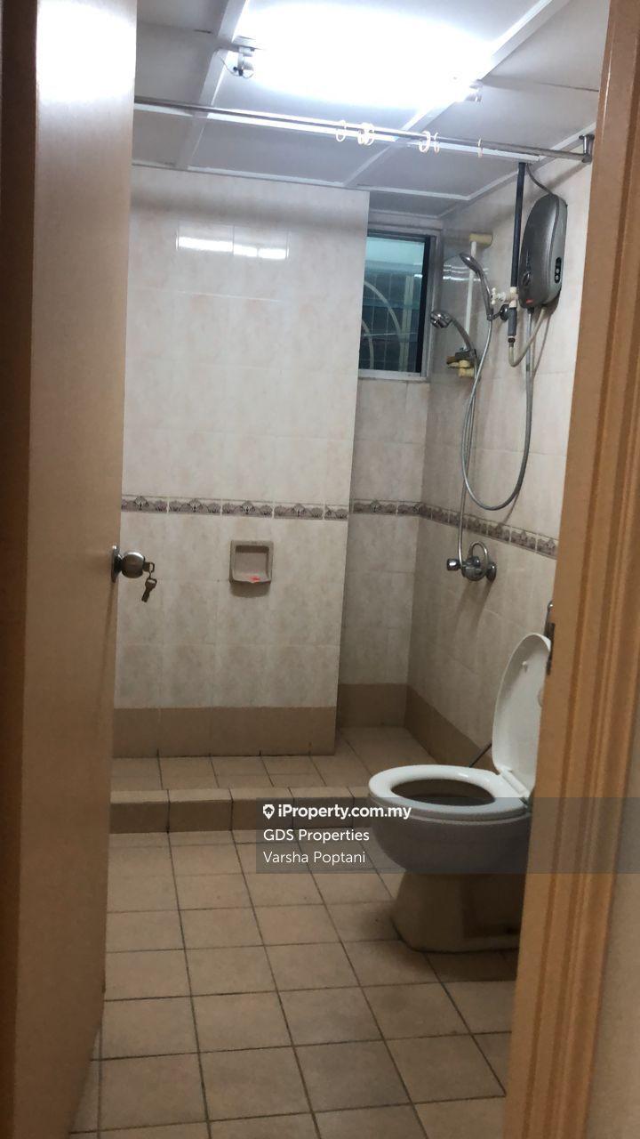 Condominium for Sale in Villa Scott by Varsha Poptani - iProperty.com.my