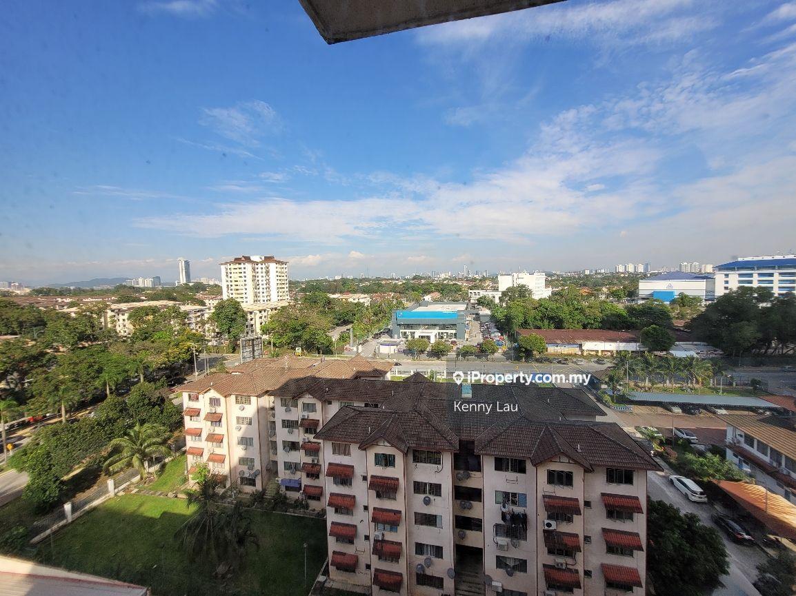 Condominium for Sale in Kelana Parkview Condominium by Kenny Lau - iProperty.com.my