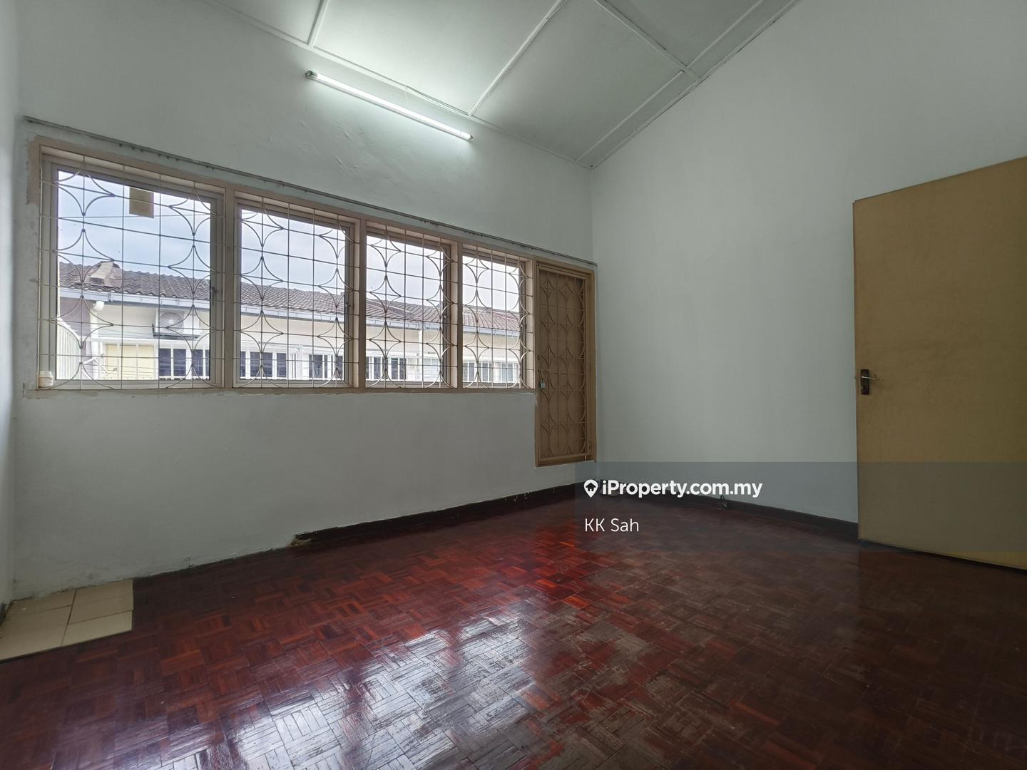 Rumah Berangkai 2 Tingkat untuk Dijual di Taman Sri Reko Sentral Sepakat Indah Sungai Chua, Kajang oleh KK Sah - iProperty.com.my