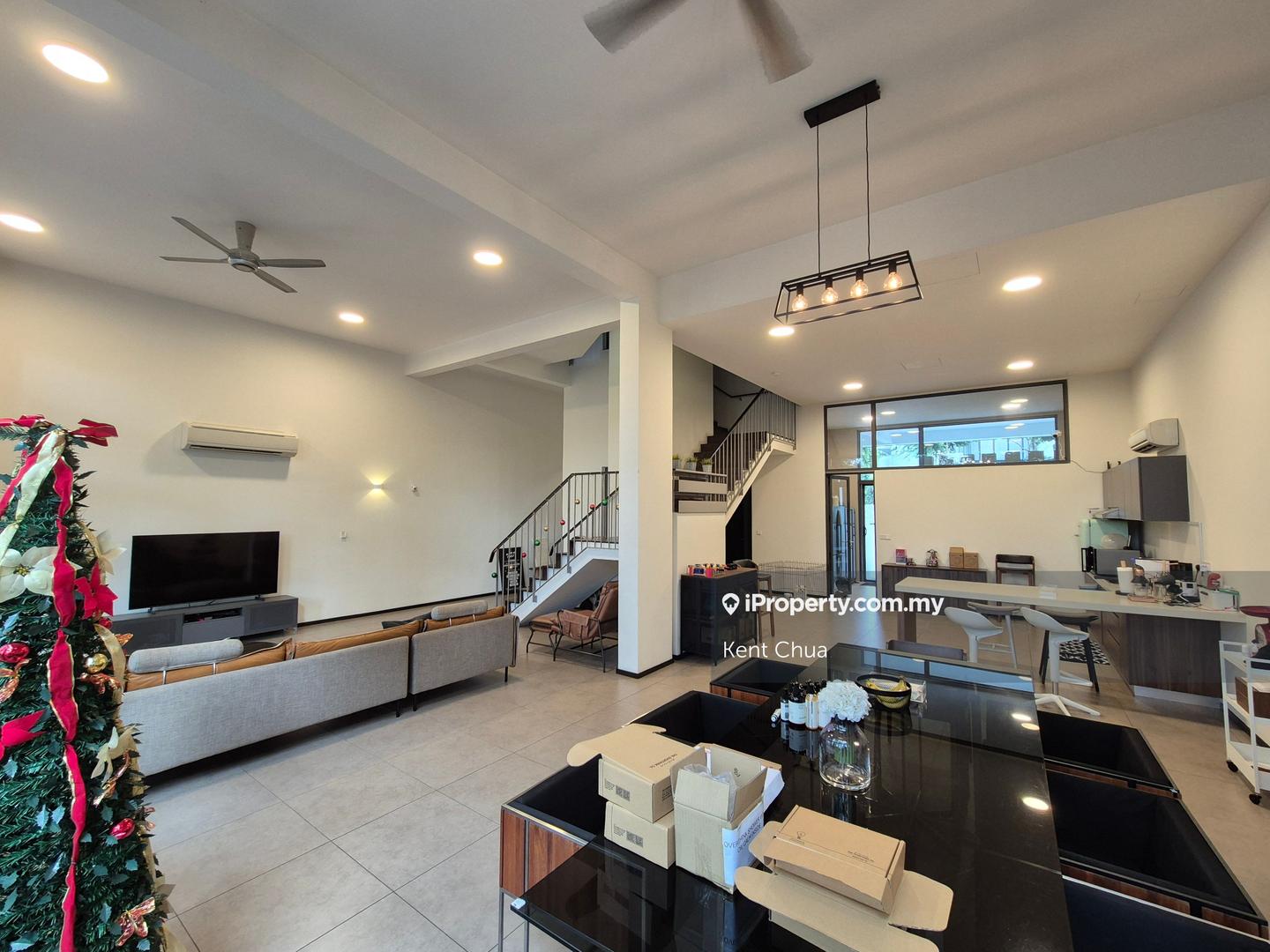 Rumah Berangkai 3 Tingkat untuk Dijual di Desa Parkcity, Kuala Lumpur oleh Kent Chua - iProperty.com.my