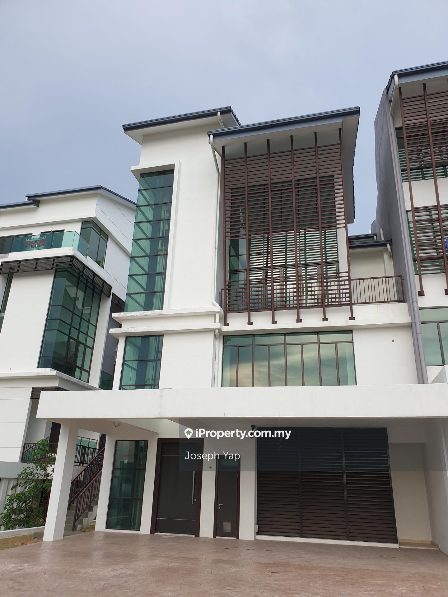 Semi-Detached House for Sale in Putra Heights, Subang Jaya by Joseph Yap - iProperty.com.my