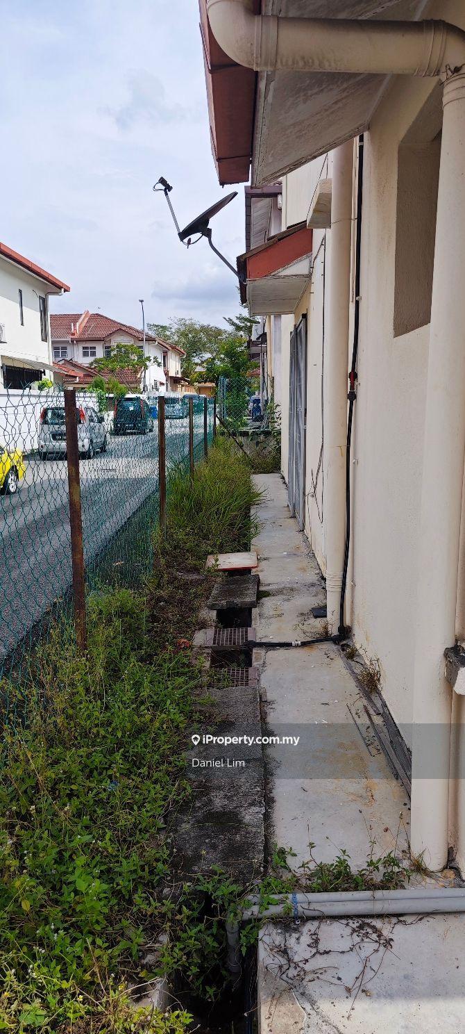 Rumah Berangkai 2 Tingkat untuk Dijual di Shah Alam, Selangor oleh Daniel Lim - iProperty.com.my