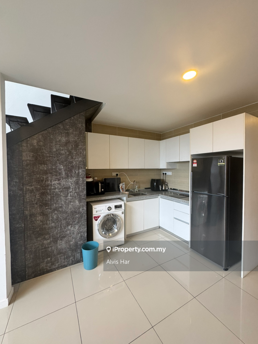 Service Residence for Rent in D'Latour by Alvis Har - iProperty.com.my