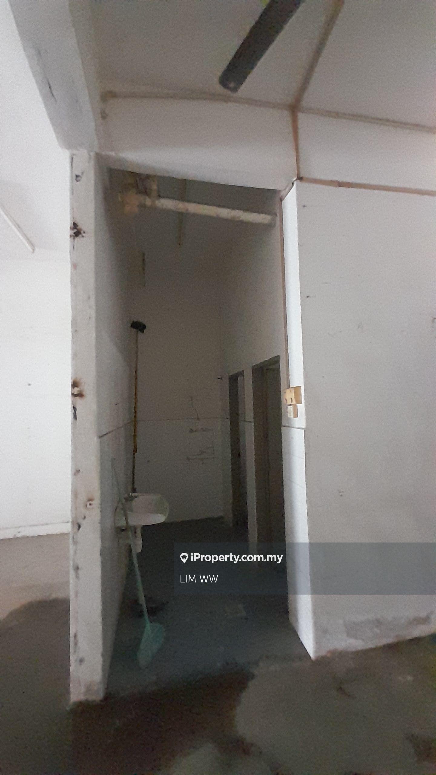 Kedai-Pejabat untuk Disewa di Port Dickson, Negeri Sembilan oleh LIM WW - iProperty.com.my