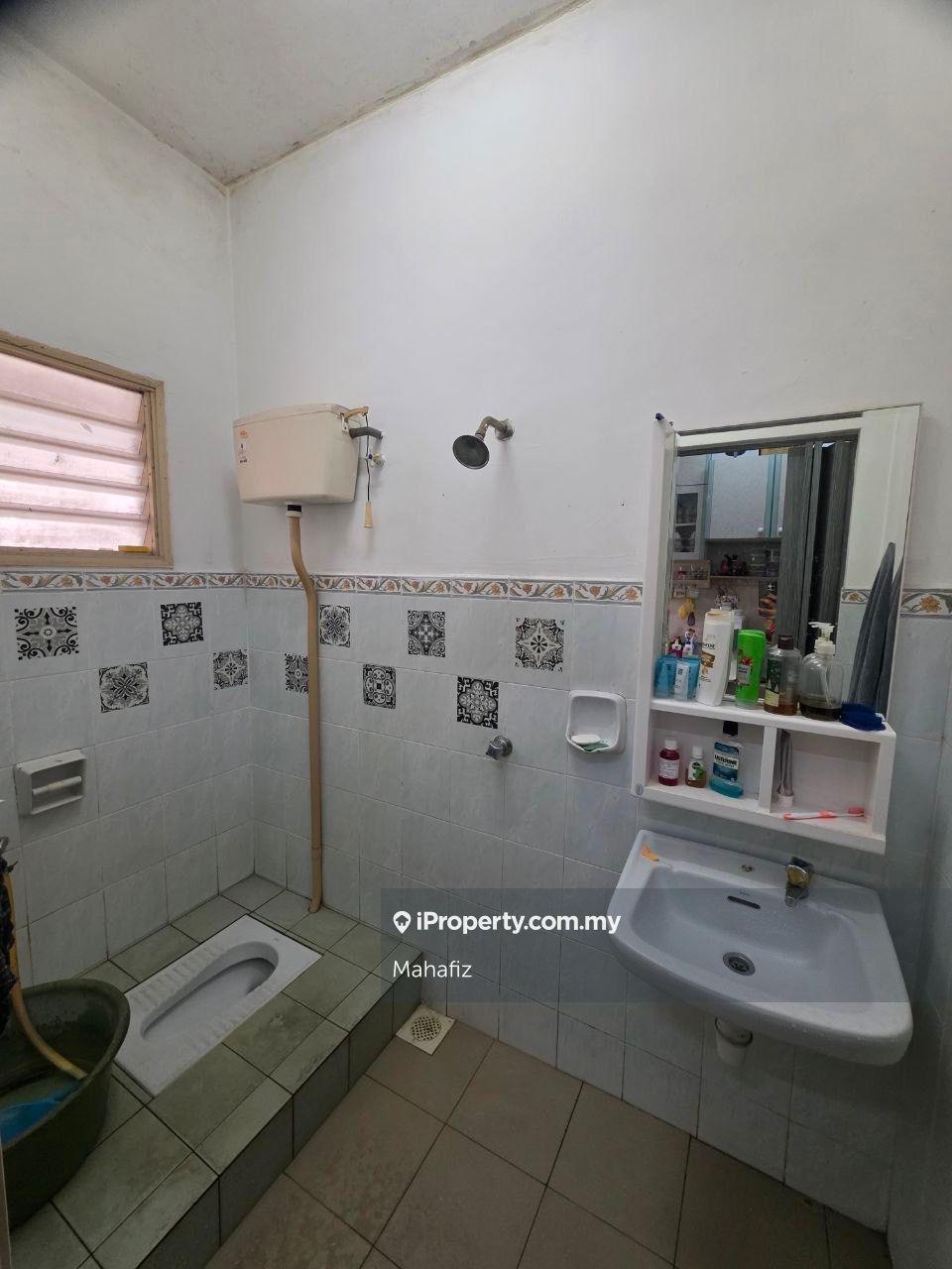 Terraced House for Sale in Kampung Sungai Ramal, Bangi by Mahafiz - iProperty.com.my