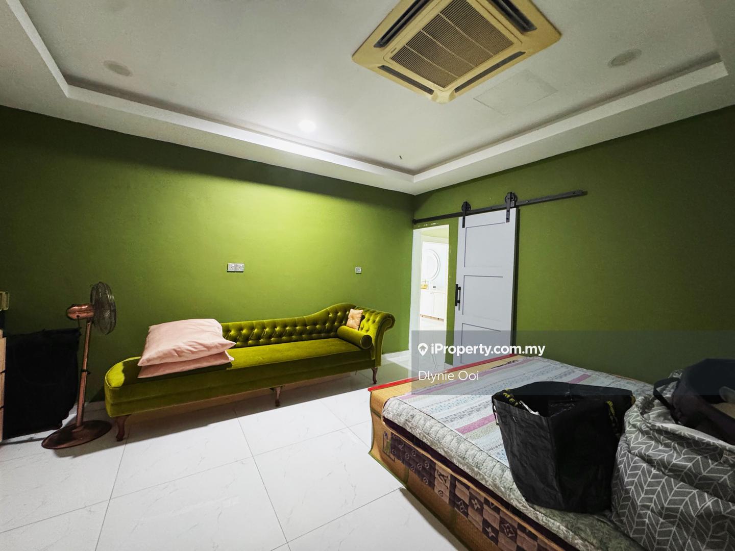 Bungalow House for Sale in Bandar Baru Sri Petaling, Sri Petaling by Dlynie Ooi - iProperty.com.my