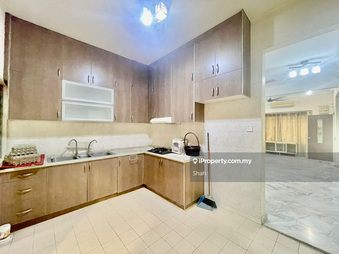 Rumah Berangkai 2 Tingkat untuk Dijual di Kelana Jaya, Petaling Jaya oleh Shah - iProperty.com.my