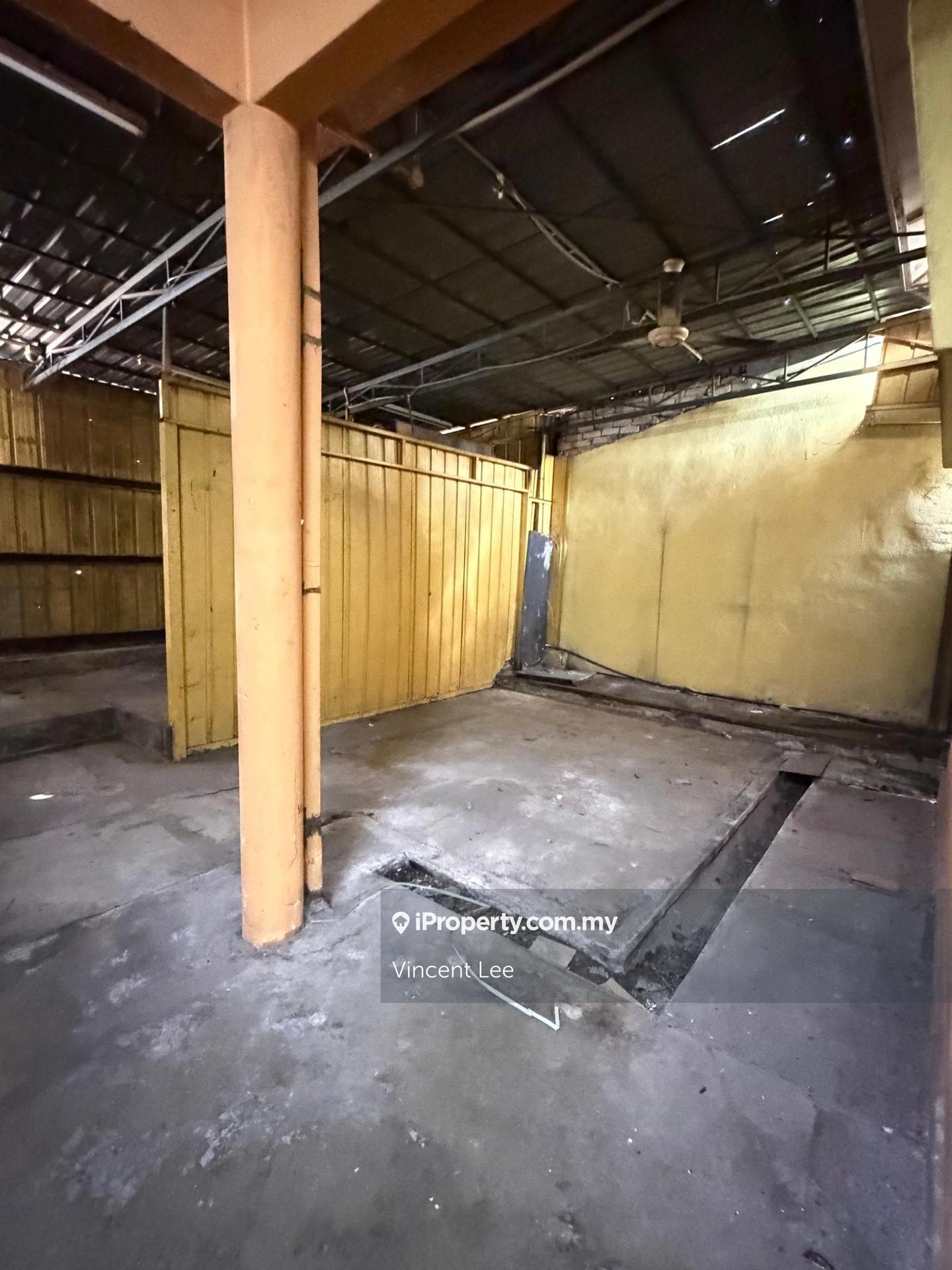 Kedai untuk Disewa di Batu 11, Cheras oleh Vincent Lee - iProperty.com.my