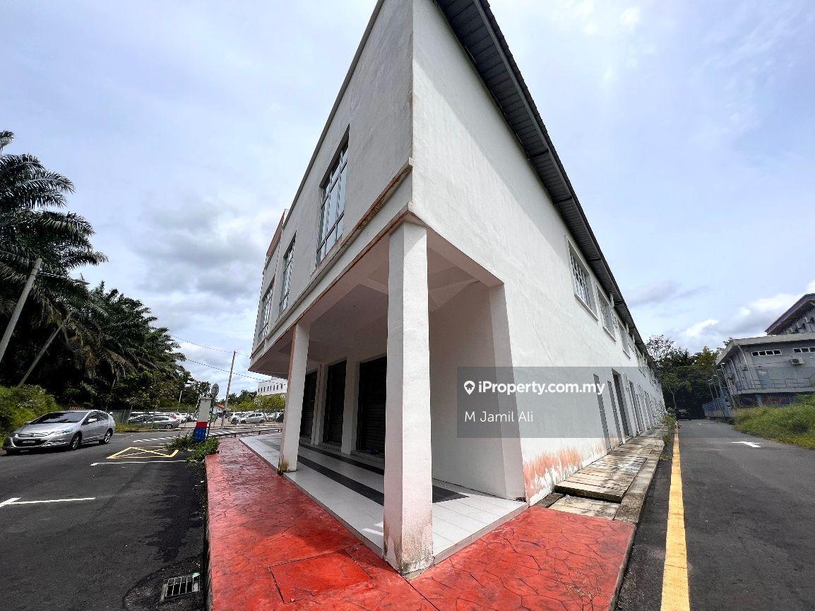 Kedai-Pejabat untuk Dijual di Saujana Gemilang, Kluang oleh M Jamil Ali - iProperty.com.my