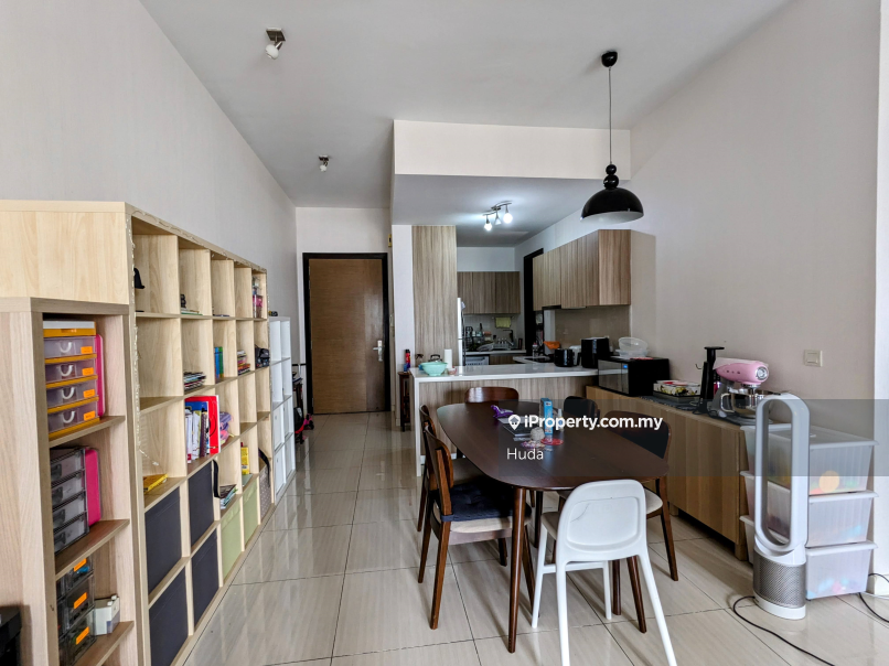Service Residence for Sale in The Elements by Huda - iProperty.com.my