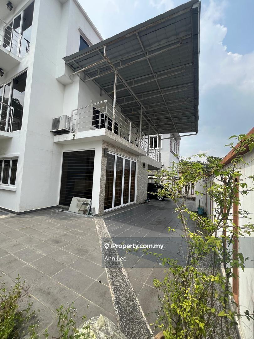Banglo untuk Dijual di Seri Kembangan, Puchong, Balakong, Bukit Jalil, Seri Kembangan oleh Ann Lee - iProperty.com.my