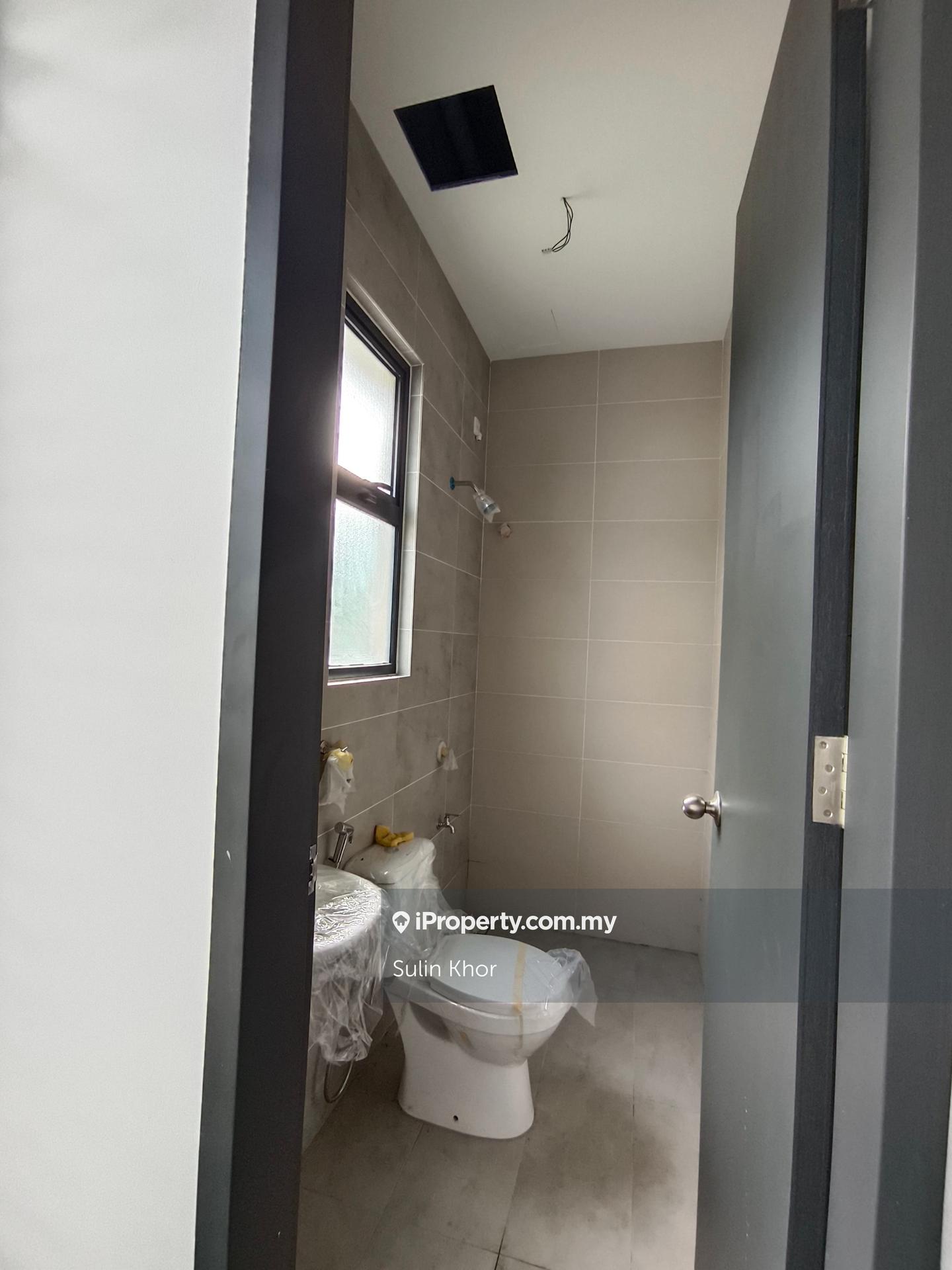 Rumah Berangkai 2 Tingkat untuk Dijual di Bandar Kinrara Seksyen 8, Bandar Kinrara oleh Sulin Khor - iProperty.com.my