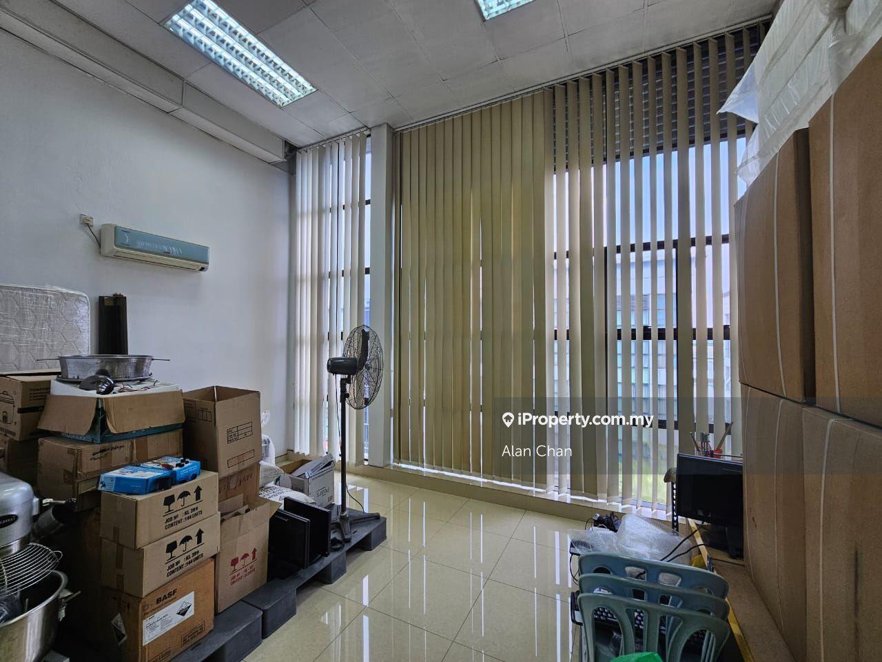 Kedai untuk Dijual di 6 Sty Endlot With Lift @ USJ Sentral Subang Jaya, Subang Jaya oleh Alan Chan - iProperty.com.my