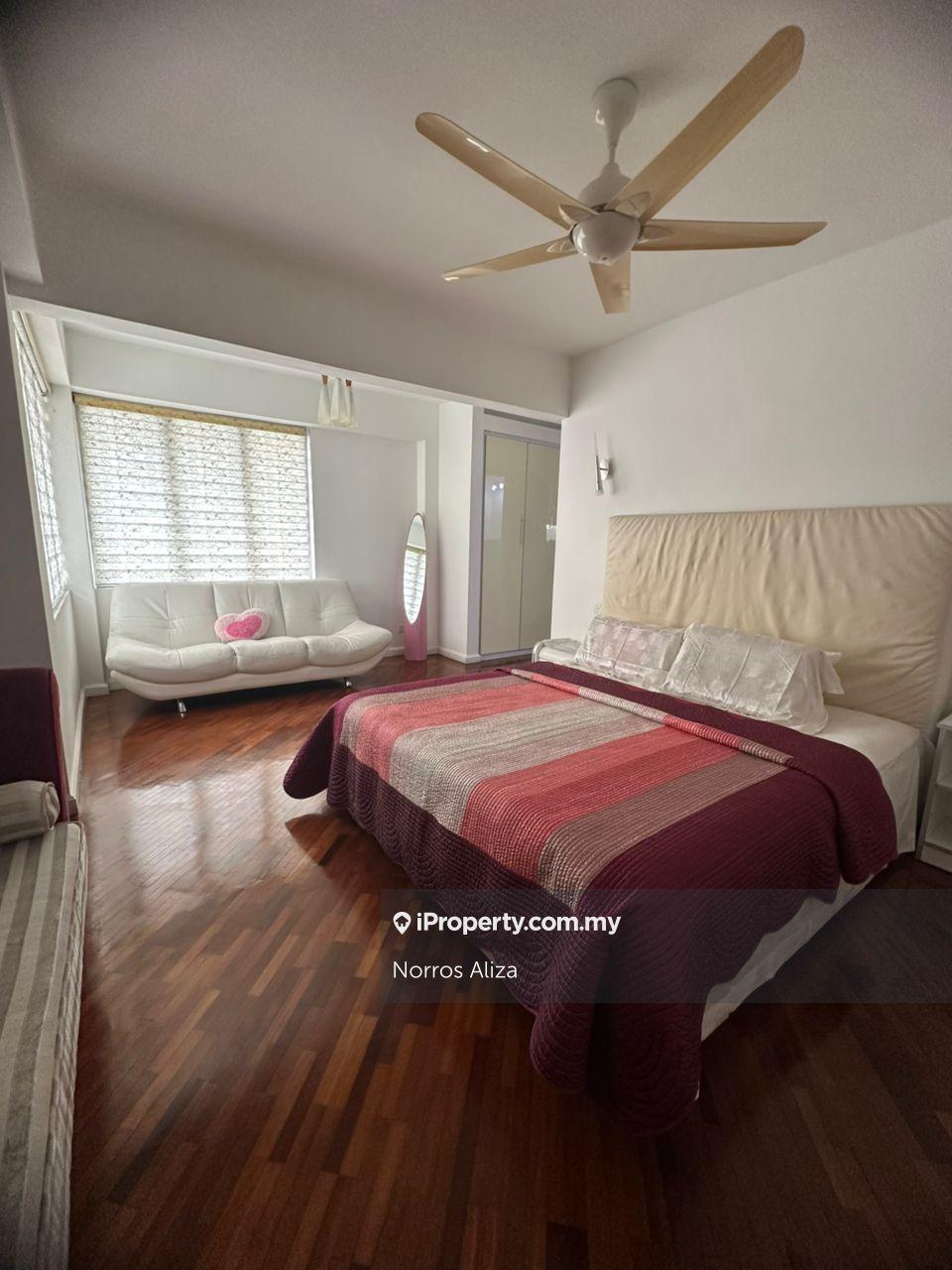 Condominium for Sale in Pantai Panorama Condominiums by Norros Aliza - iProperty.com.my