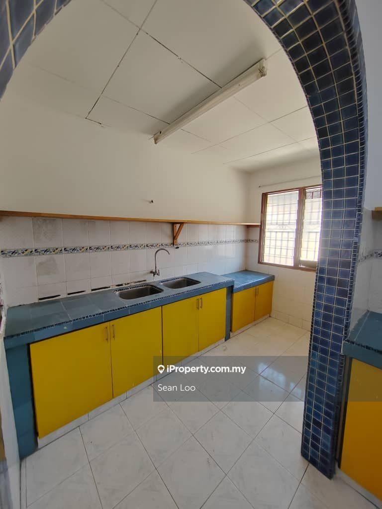Rumah Berangkai 1 Tingkat untuk Dijual di Bandar Tun Hussein Onn, Cheras oleh Sean Loo - iProperty.com.my