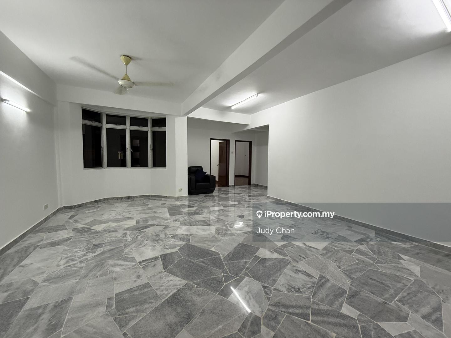 Pangsapuri untuk Disewa di Subang Perdana Goodyear Court 10 oleh Judy Chan - iProperty.com.my