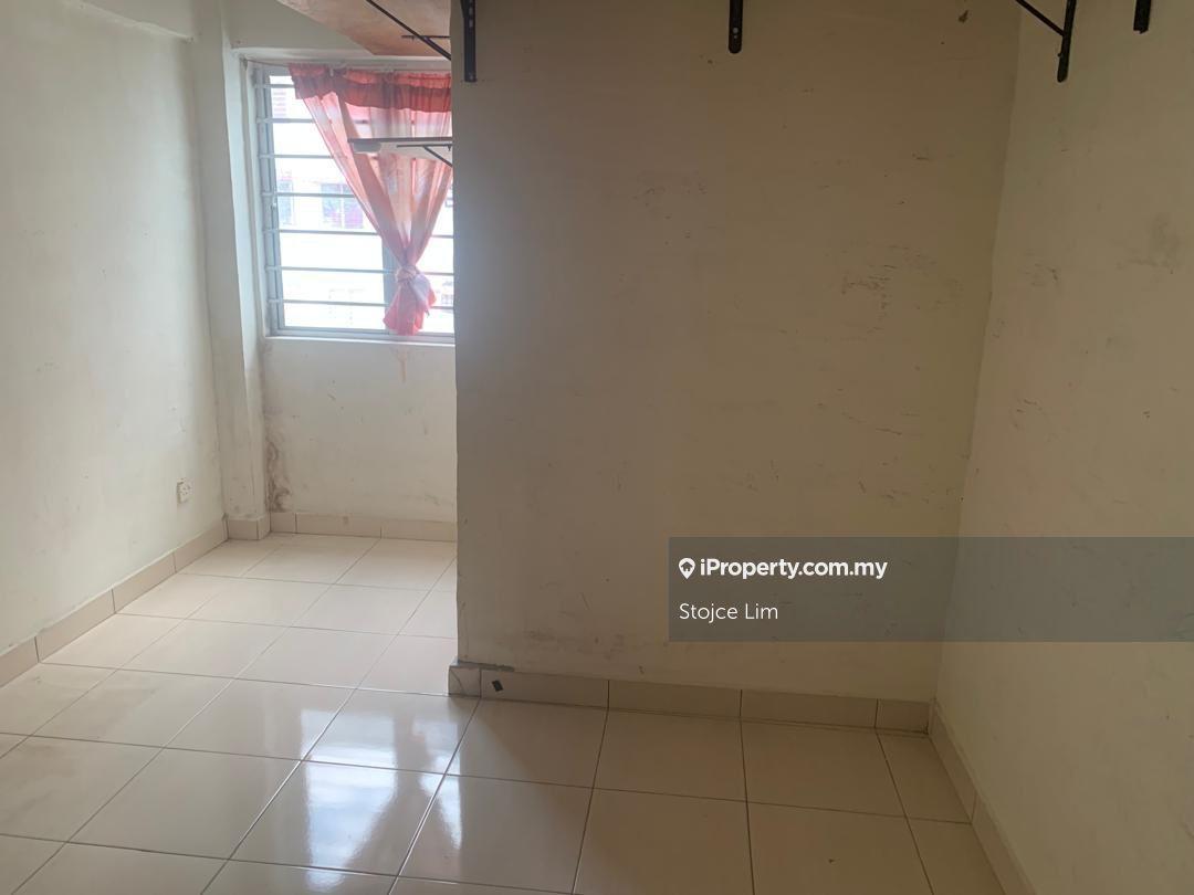 Flat for Sale in Danau Kota Flat by Stojce Lim - iProperty.com.my