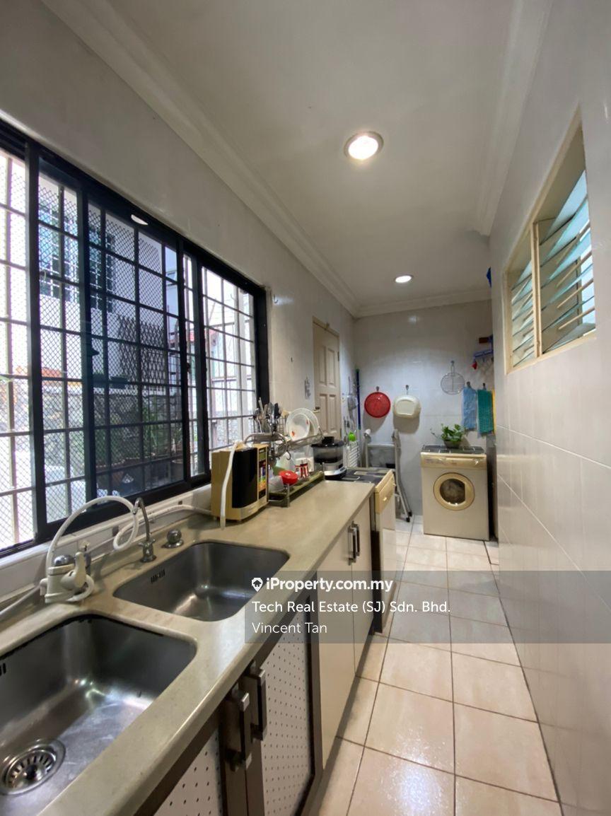 Rumah Berangkai 2 Tingkat untuk Dijual di Bandar Sri Damansara, Selangor oleh Vincent Tan - iProperty.com.my