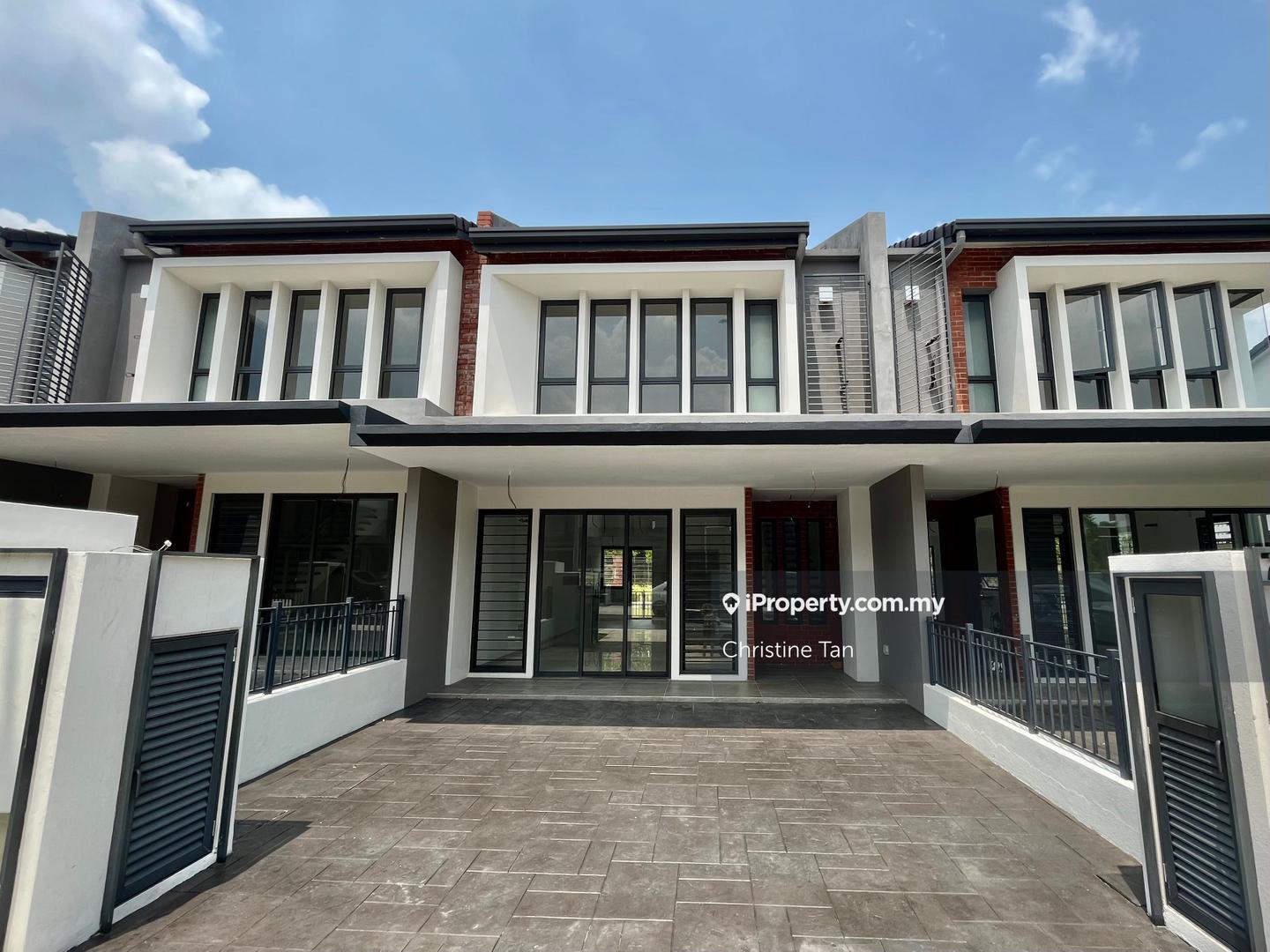Rumah Berangkai 2 Tingkat untuk Dijual di Ilham Residence, Sungai Buloh oleh Christine Tan - iProperty.com.my