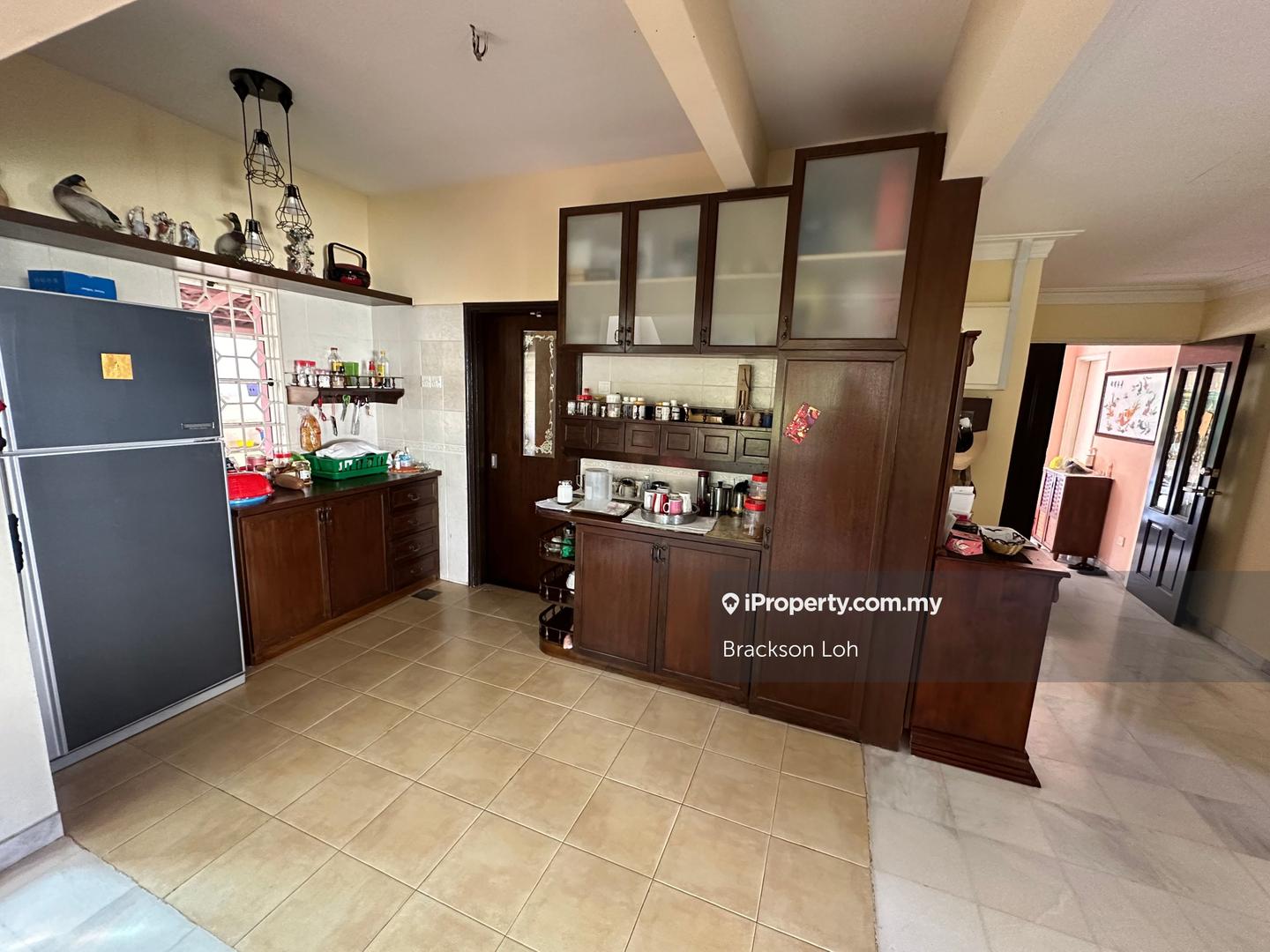 Bungalow House for Sale in Taman Melawati, Ulu Kelang by Brackson Loh - iProperty.com.my